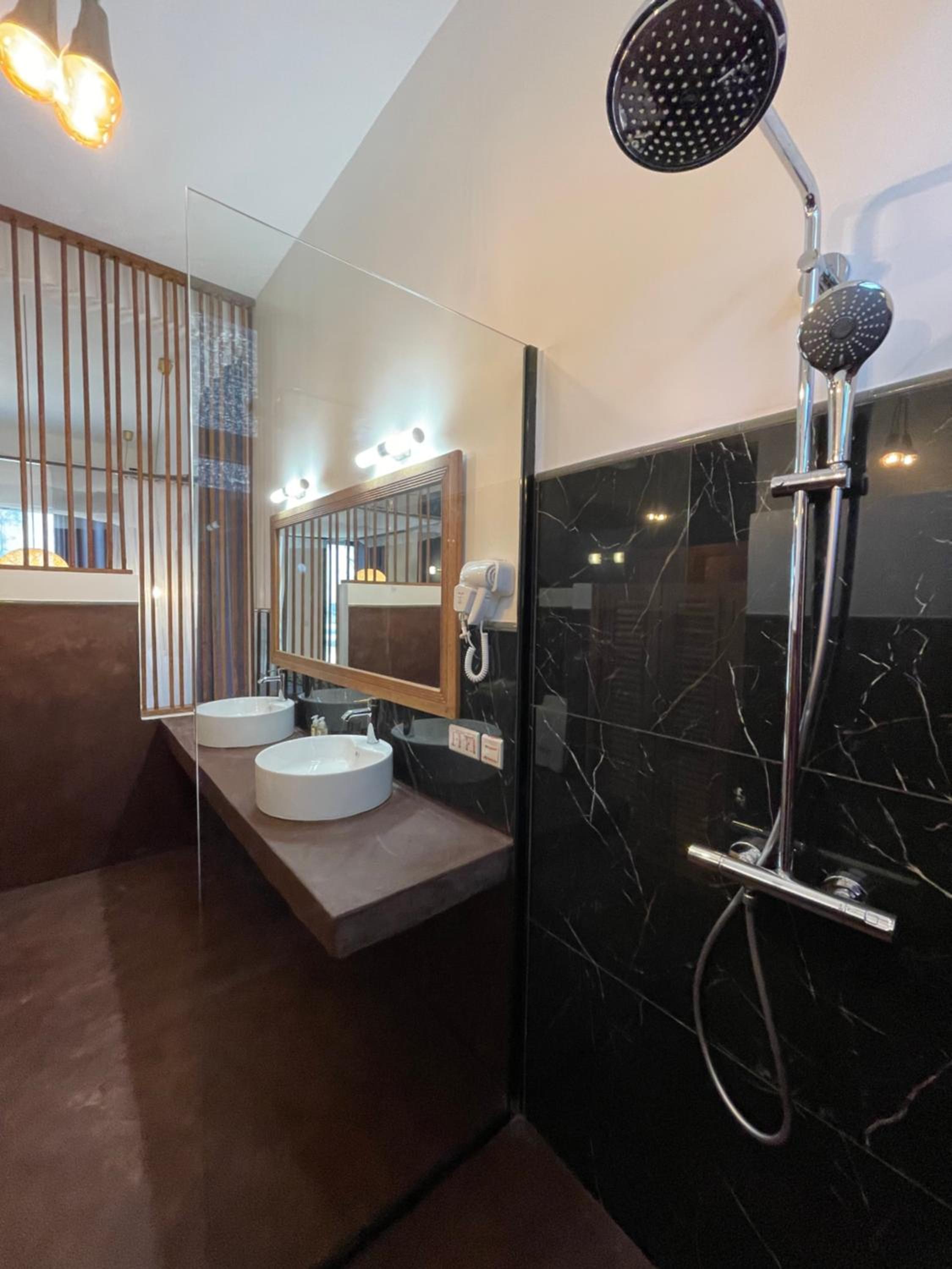 Deluxe Double or Twin Room with Ocean View photo 3