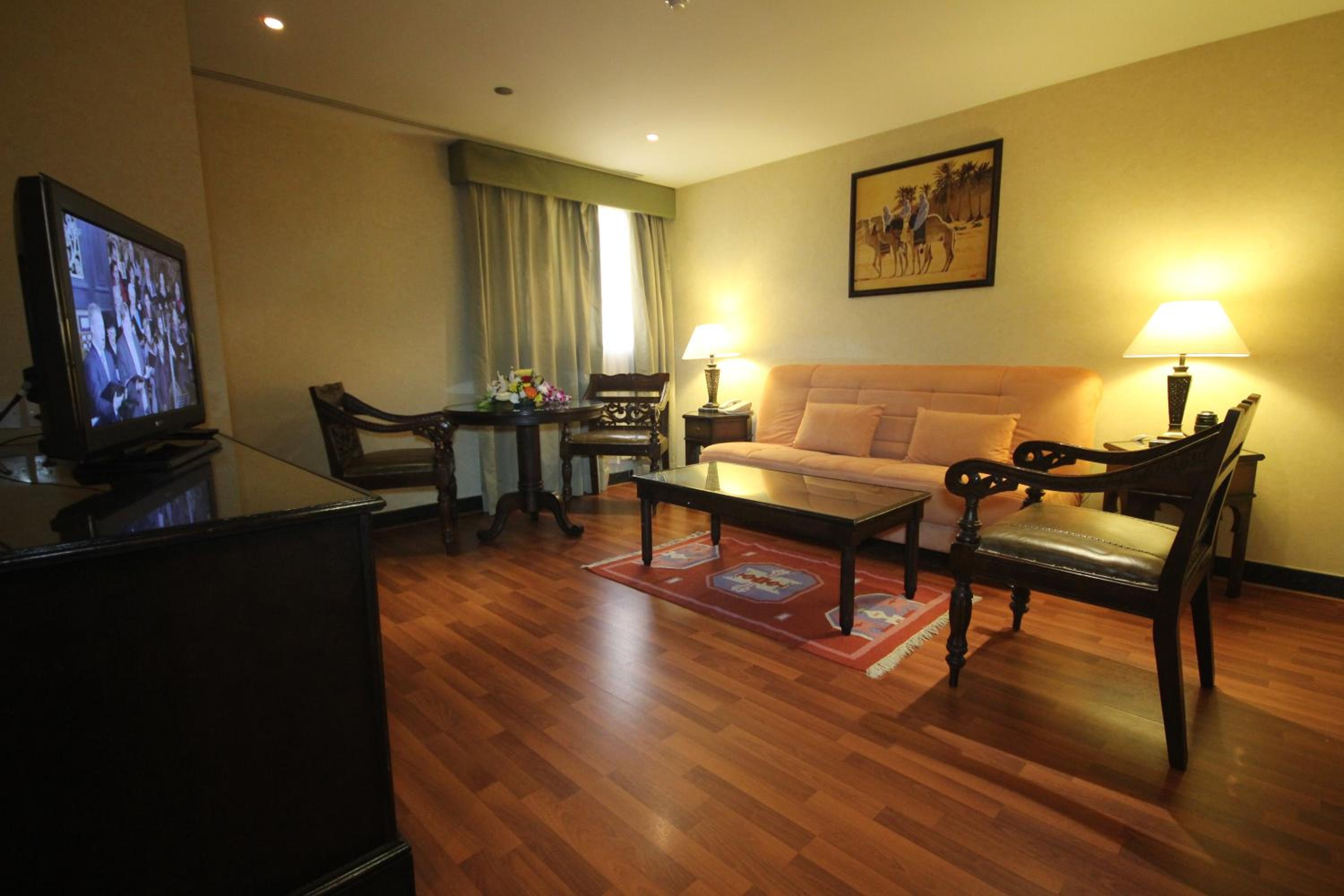 One-Bedroom Suite photo 1