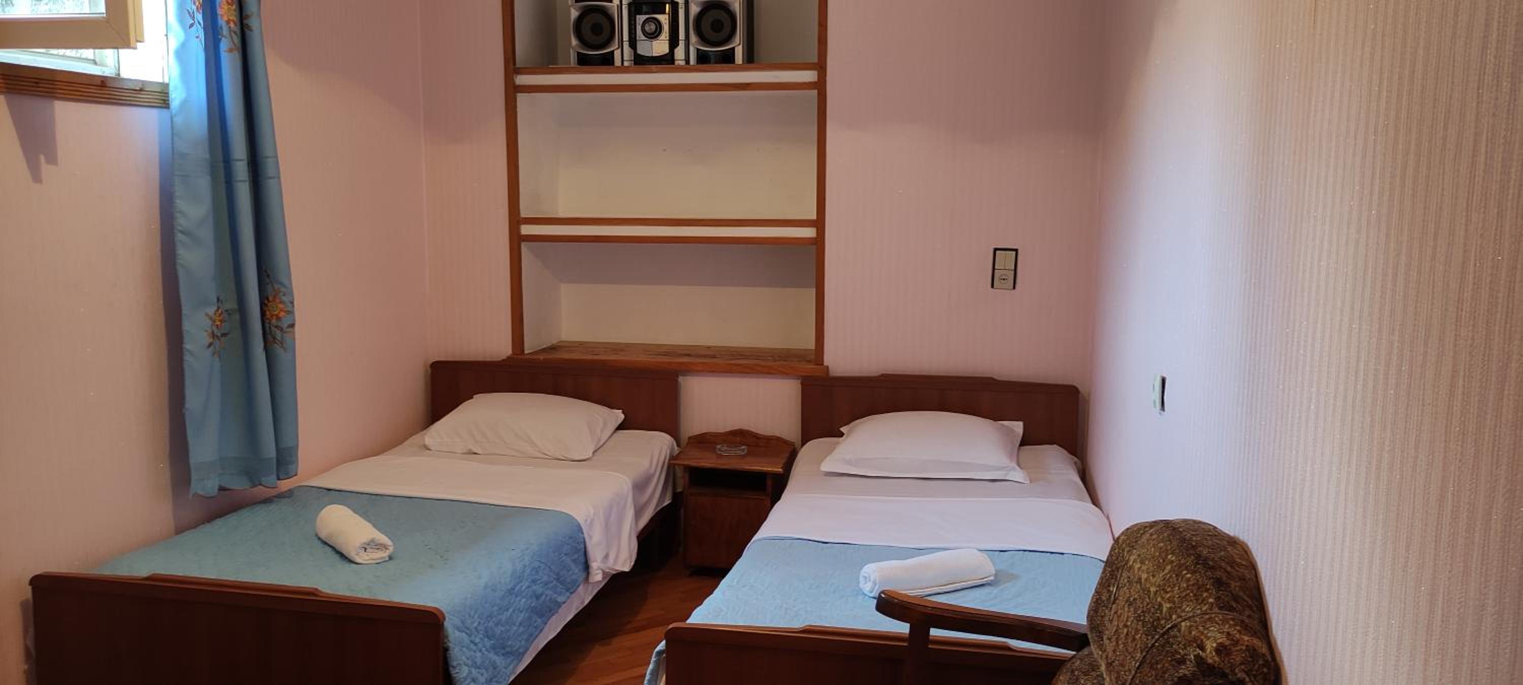 Standard Triple Room photo 2