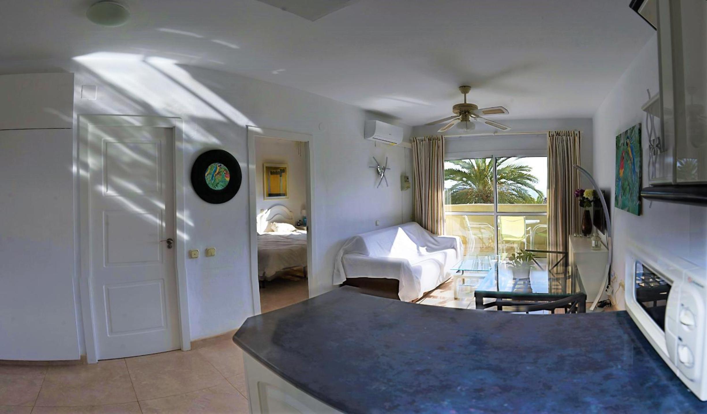 Apartamento con vista al mar