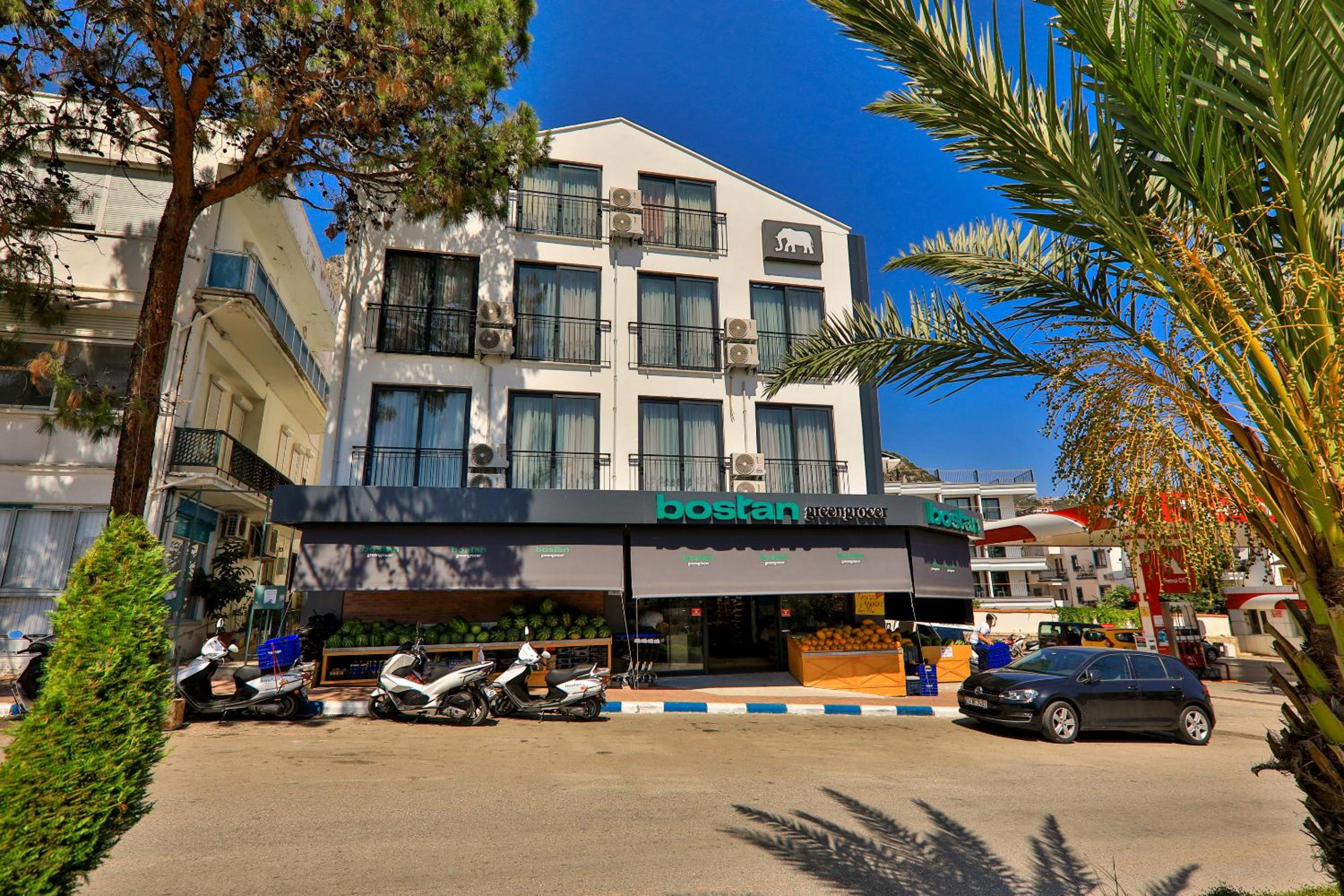 Apartment with Sea View - Photo 2