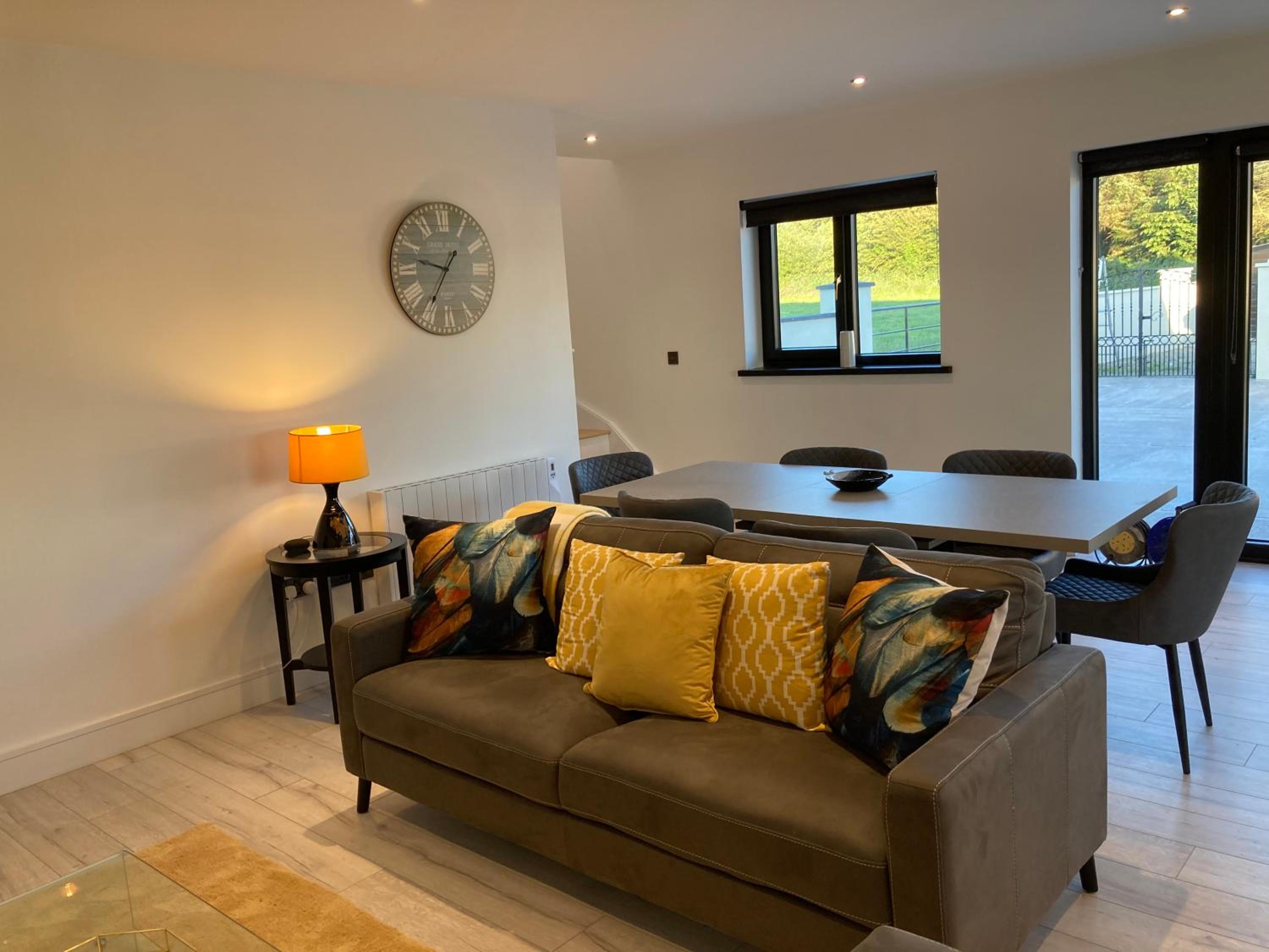 Two-Bedroom Apartment - Photo 1