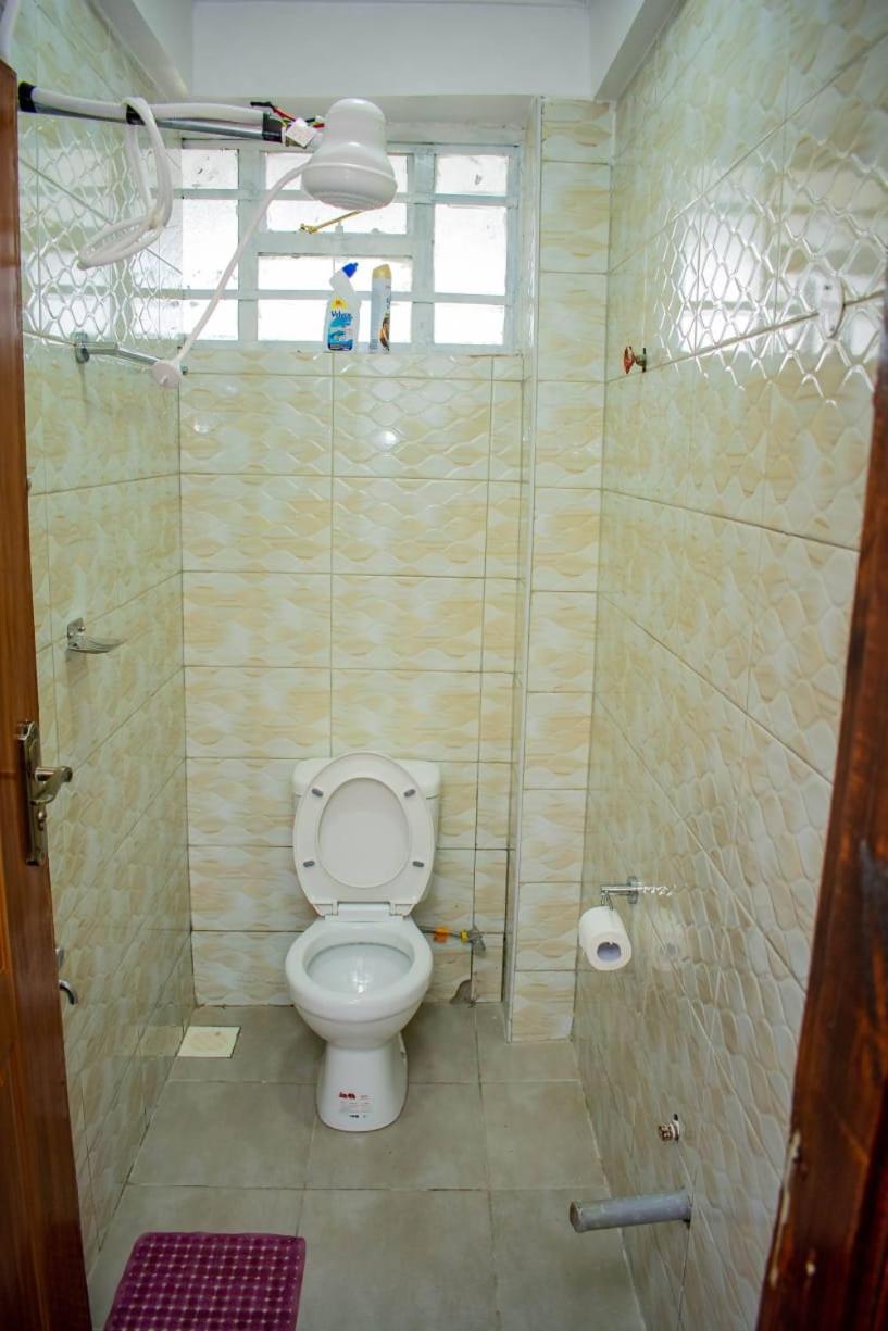Two-Bedroom Apartment - Photo 12