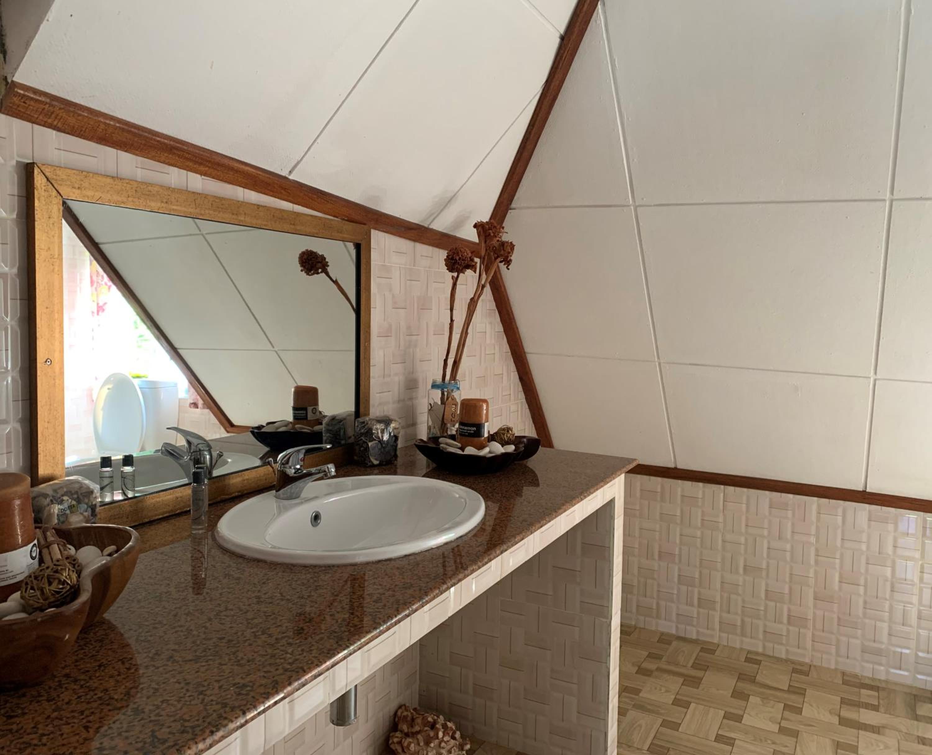 Francipagne - Three-Bedroom Chalet photo 3