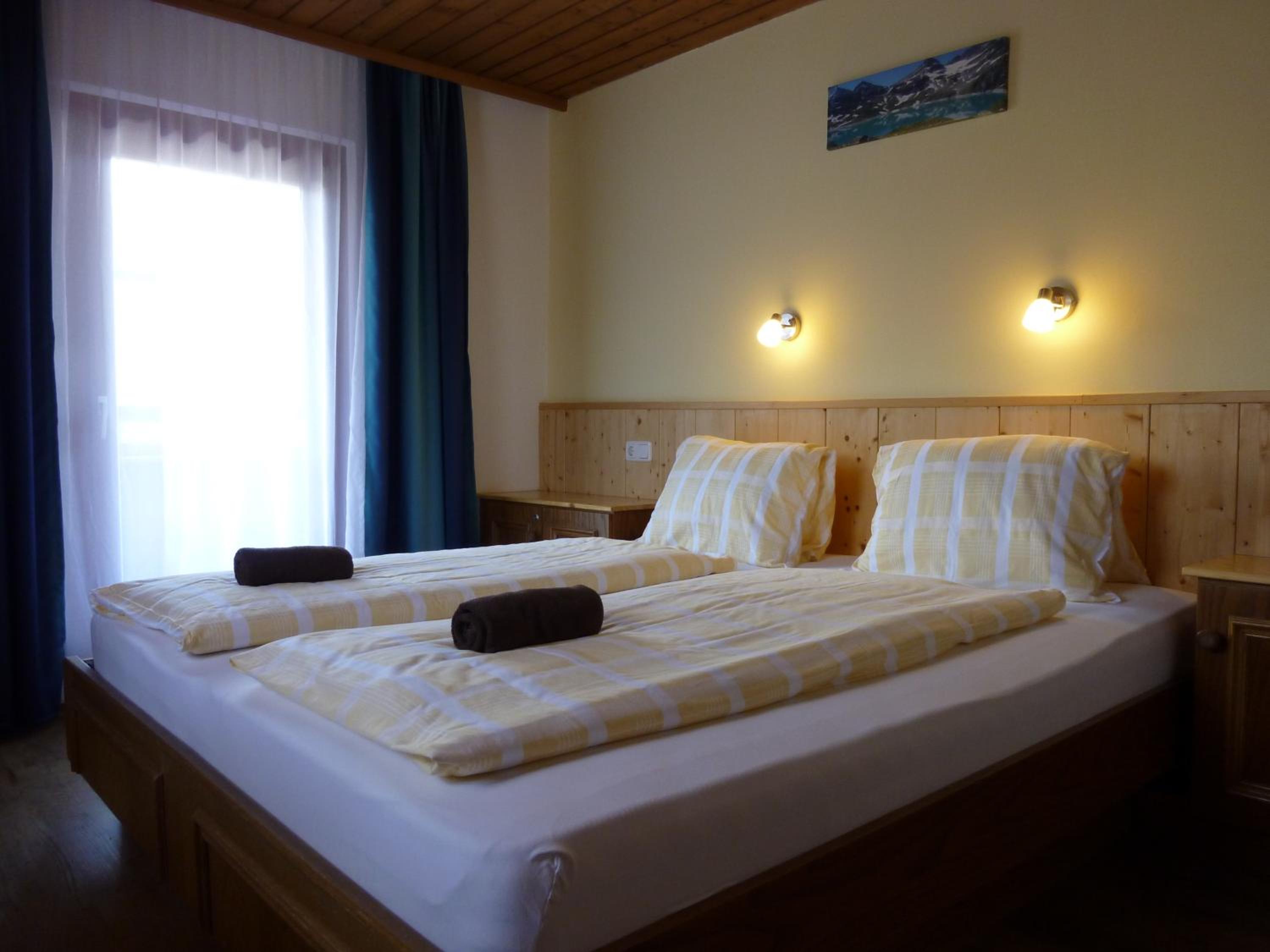 Double Room with Private External Bathroom photo 3