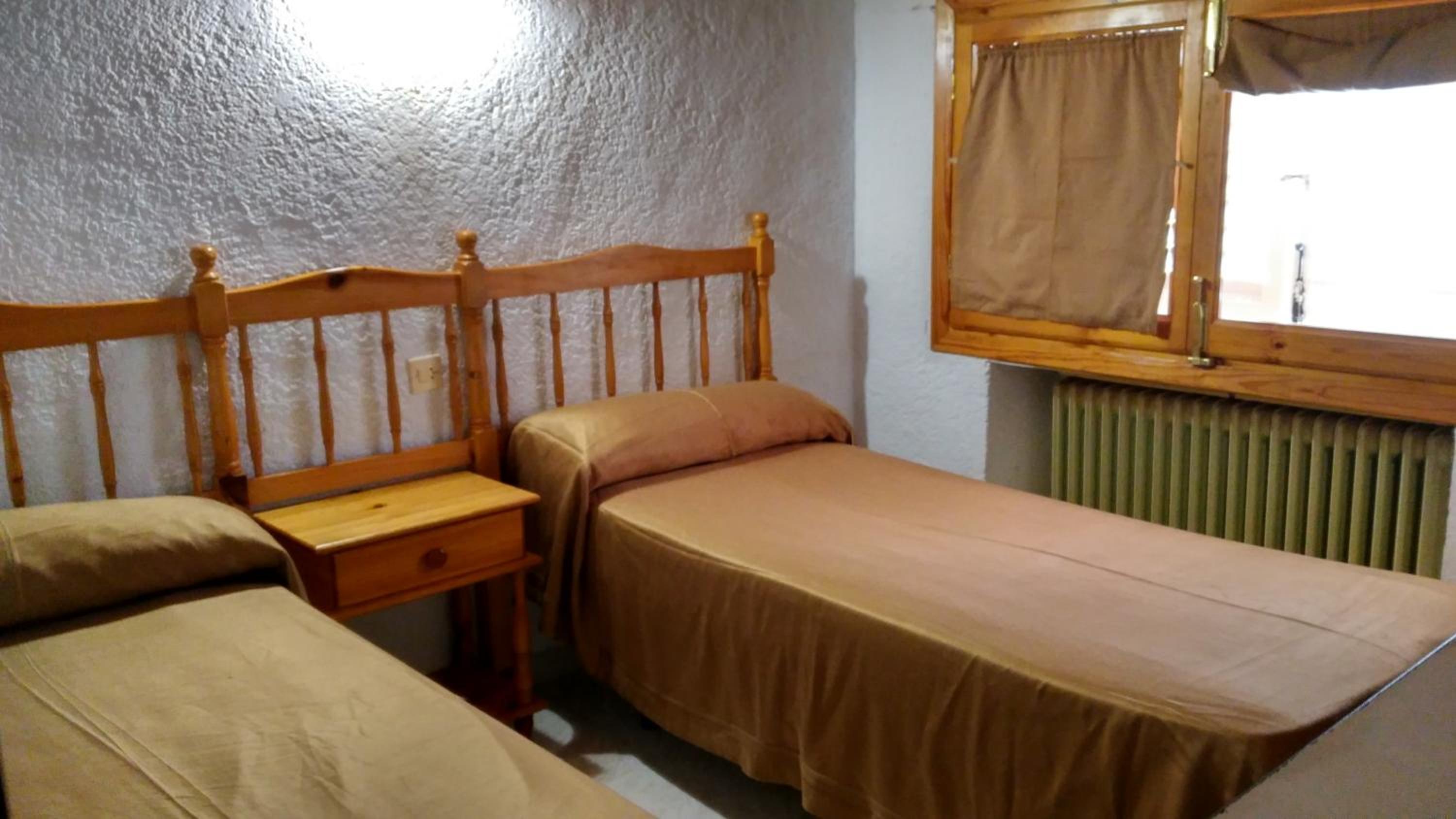 Double or Twin Room with Shower photo 2