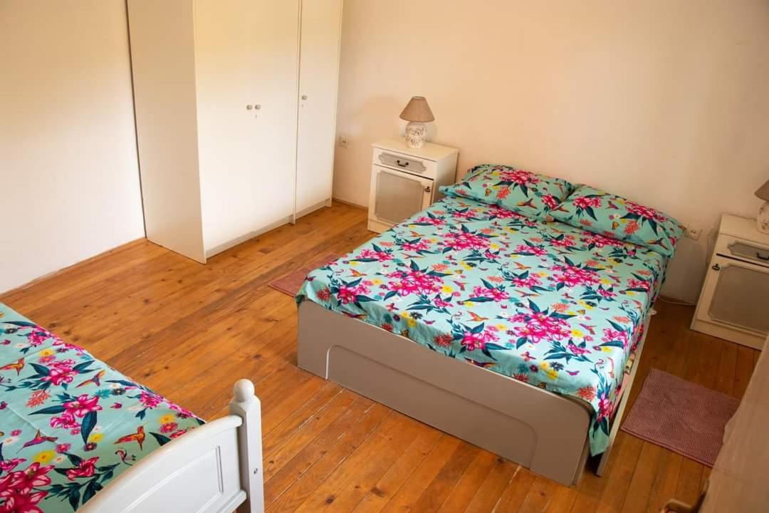 Apartment - Ground Floor photo 2