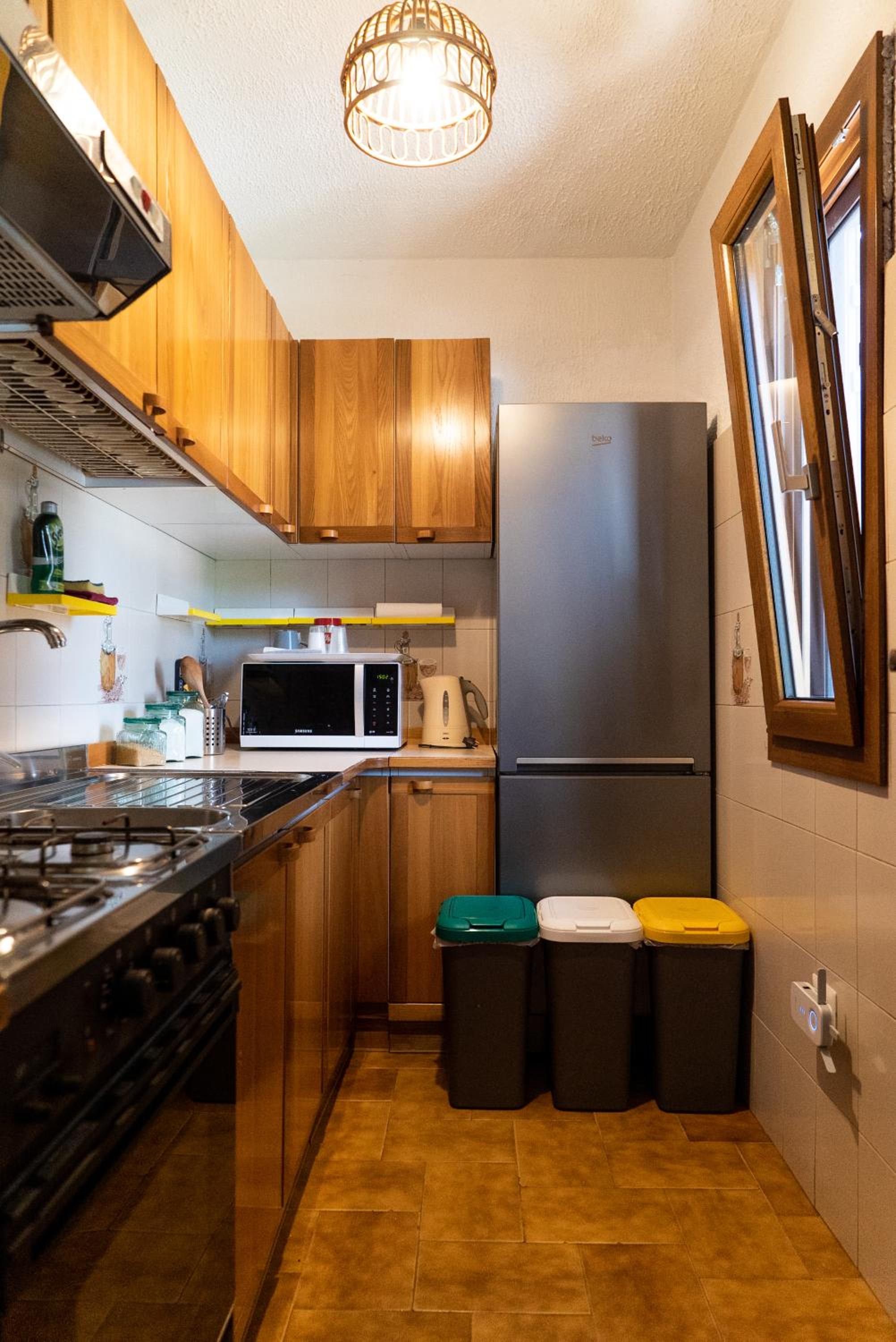 Two-Bedroom House - Photo 34