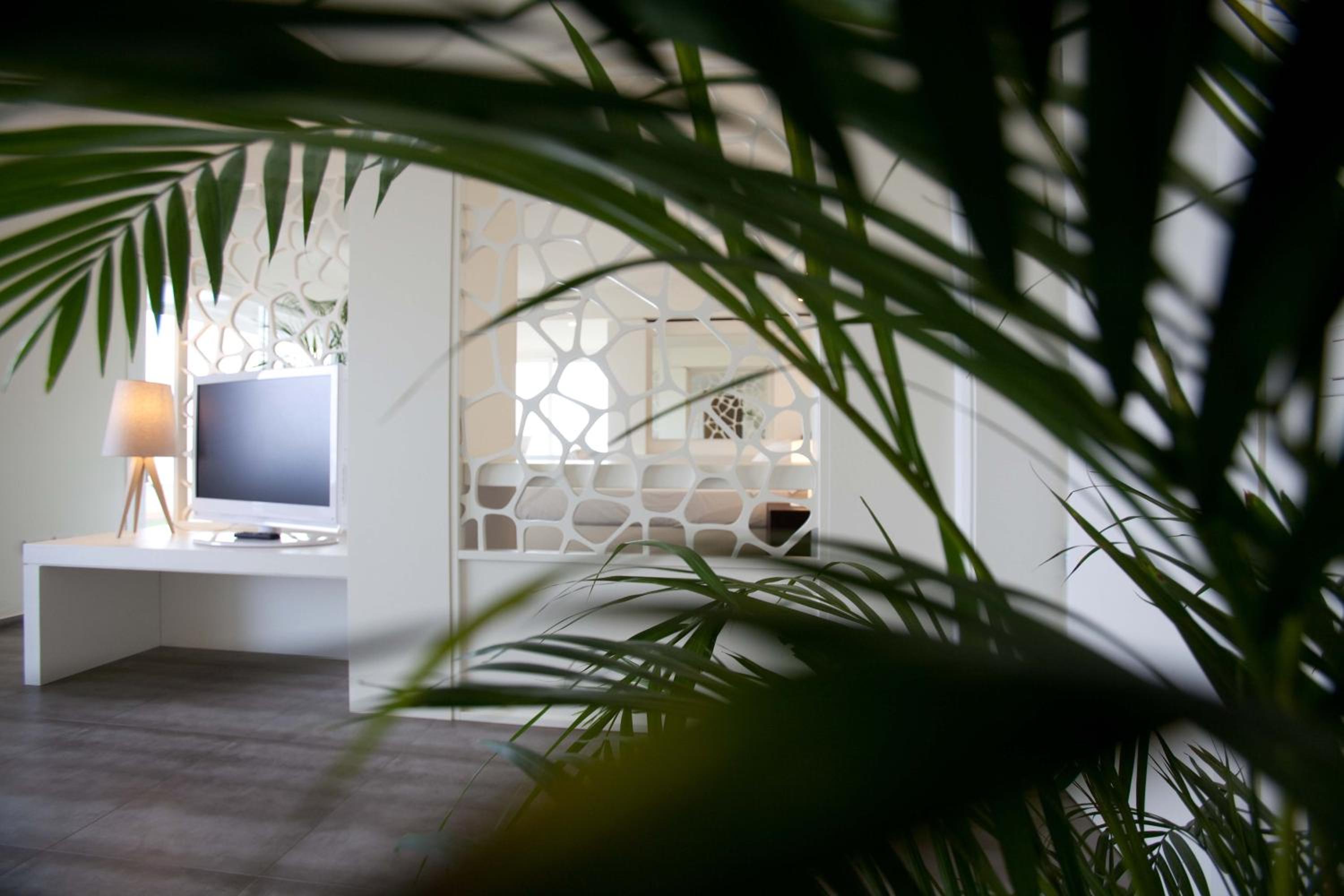 Roof-Garden Suite with Sea View photo 1