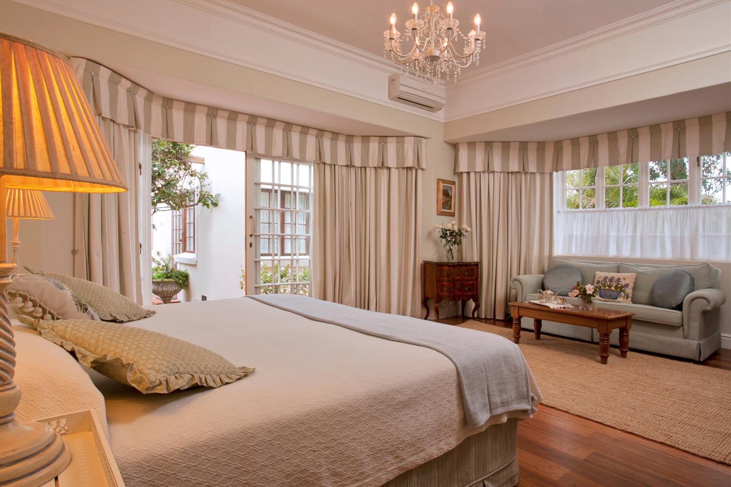King Double Room photo 2