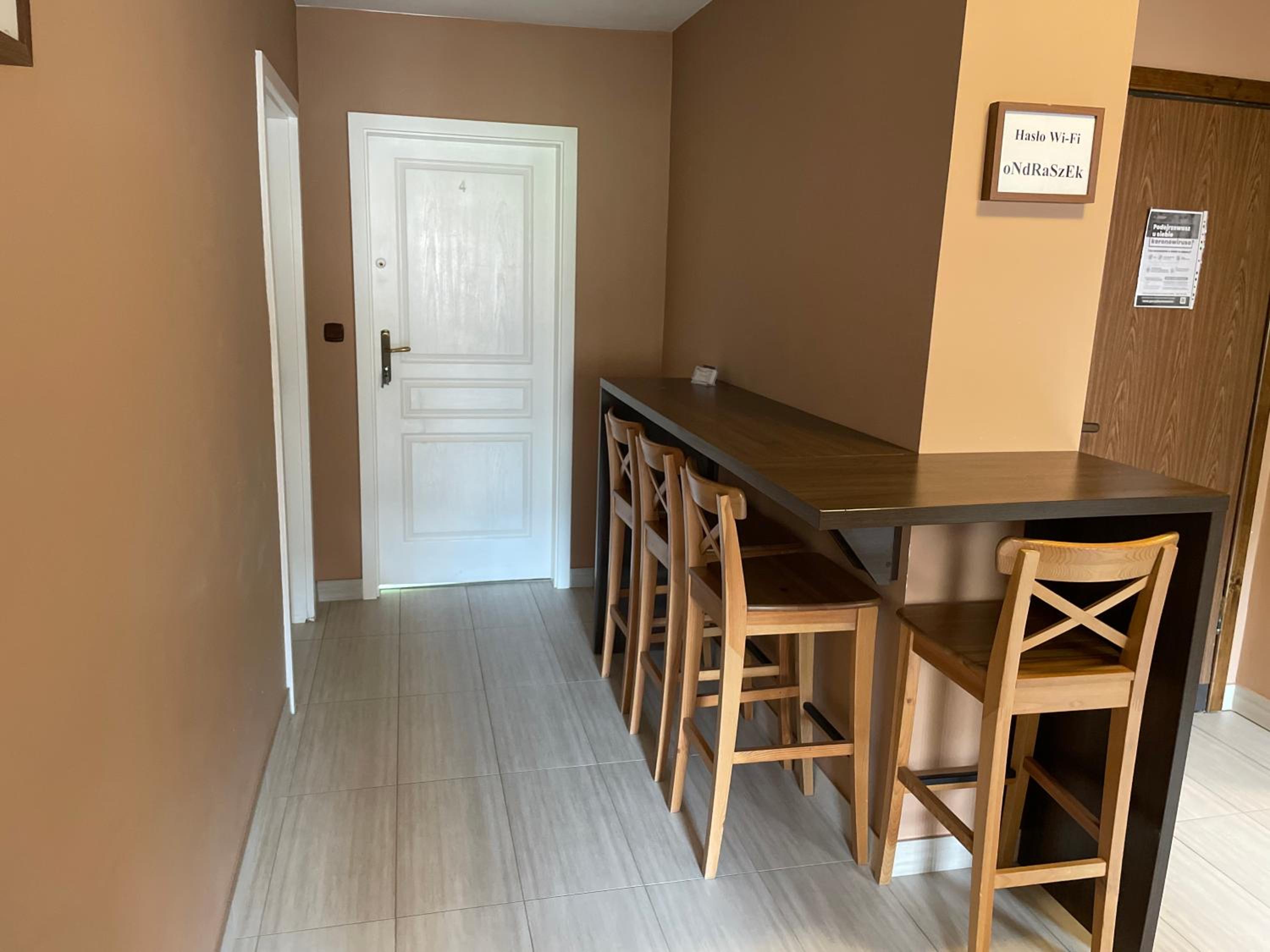 Quadruple Room with Terrace - Photo 10