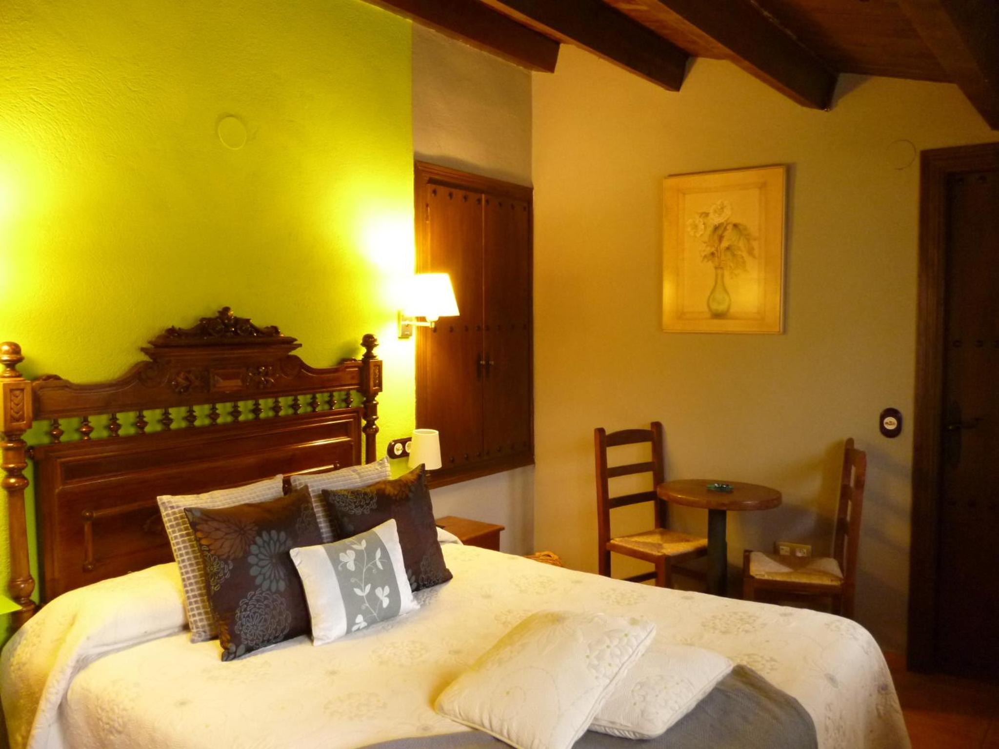 Habitación Doble con Bañera de Hidromasaje