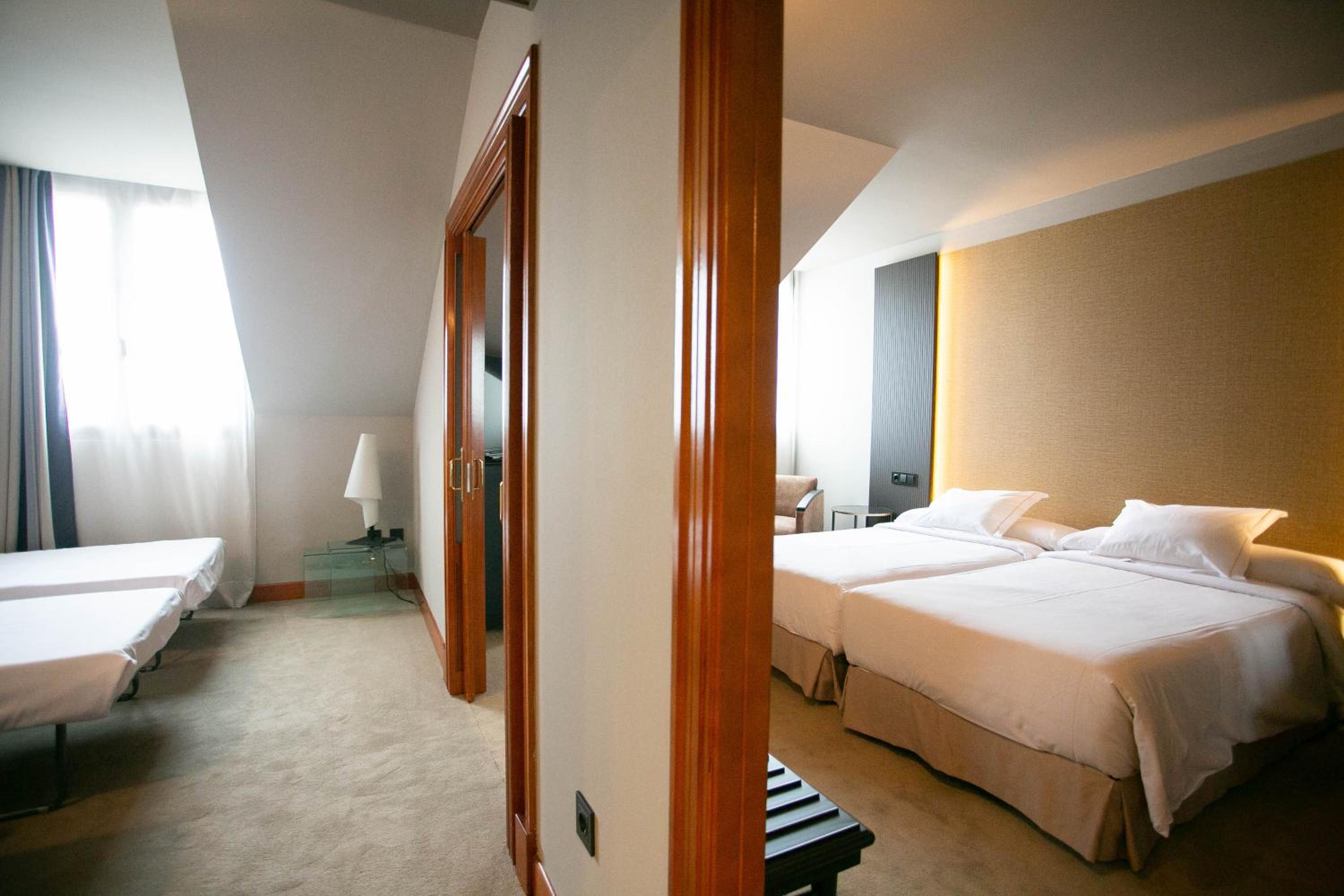 Junior Suite - Photo 2