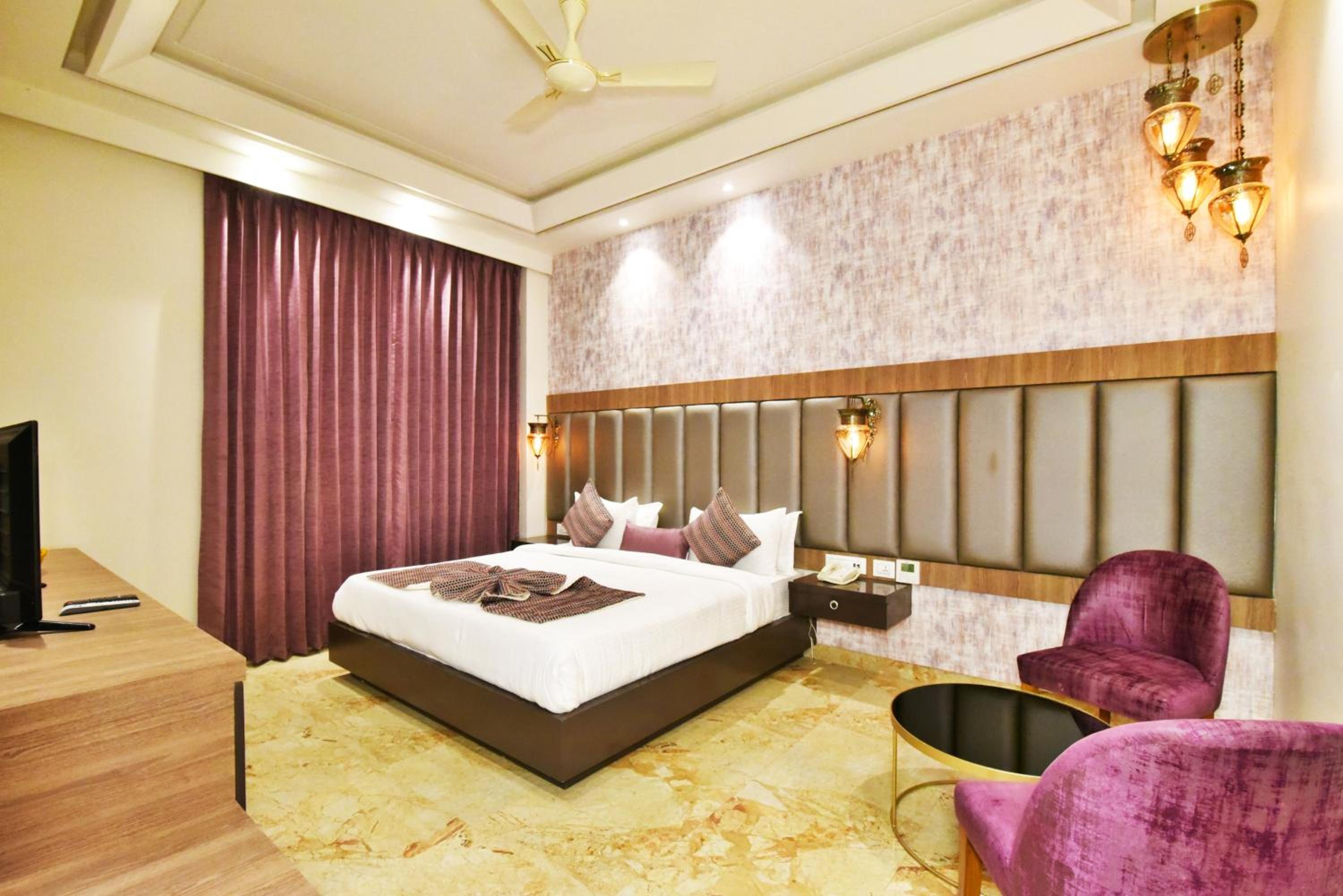 Executive Suite