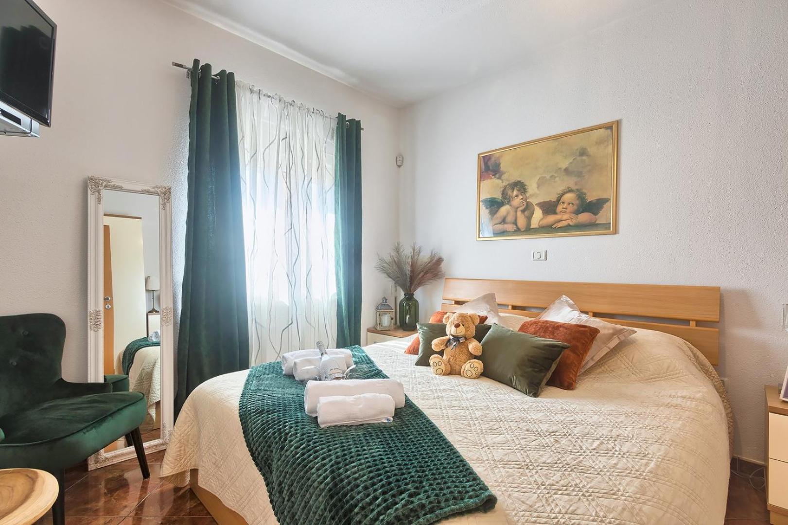 Apartment - Photo 1