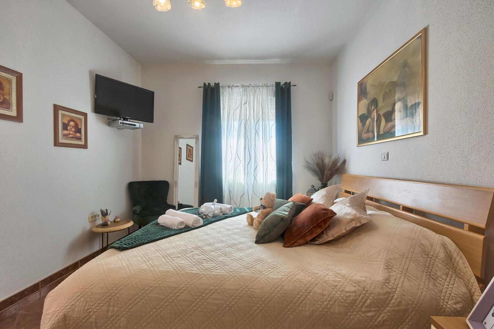 Apartment - Photo 18