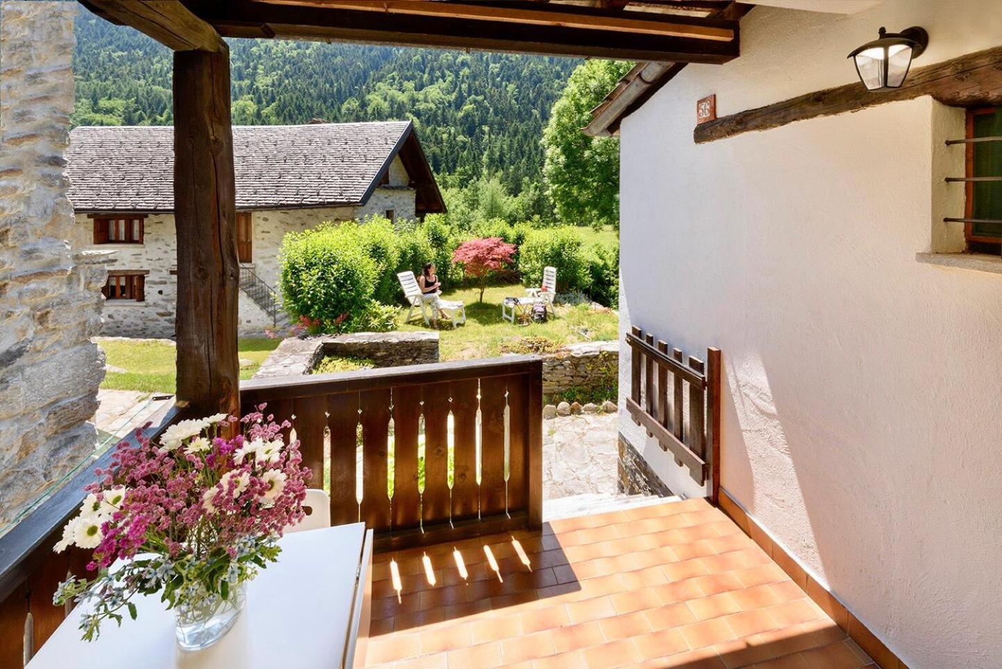 Two-Bedroom House photo 2