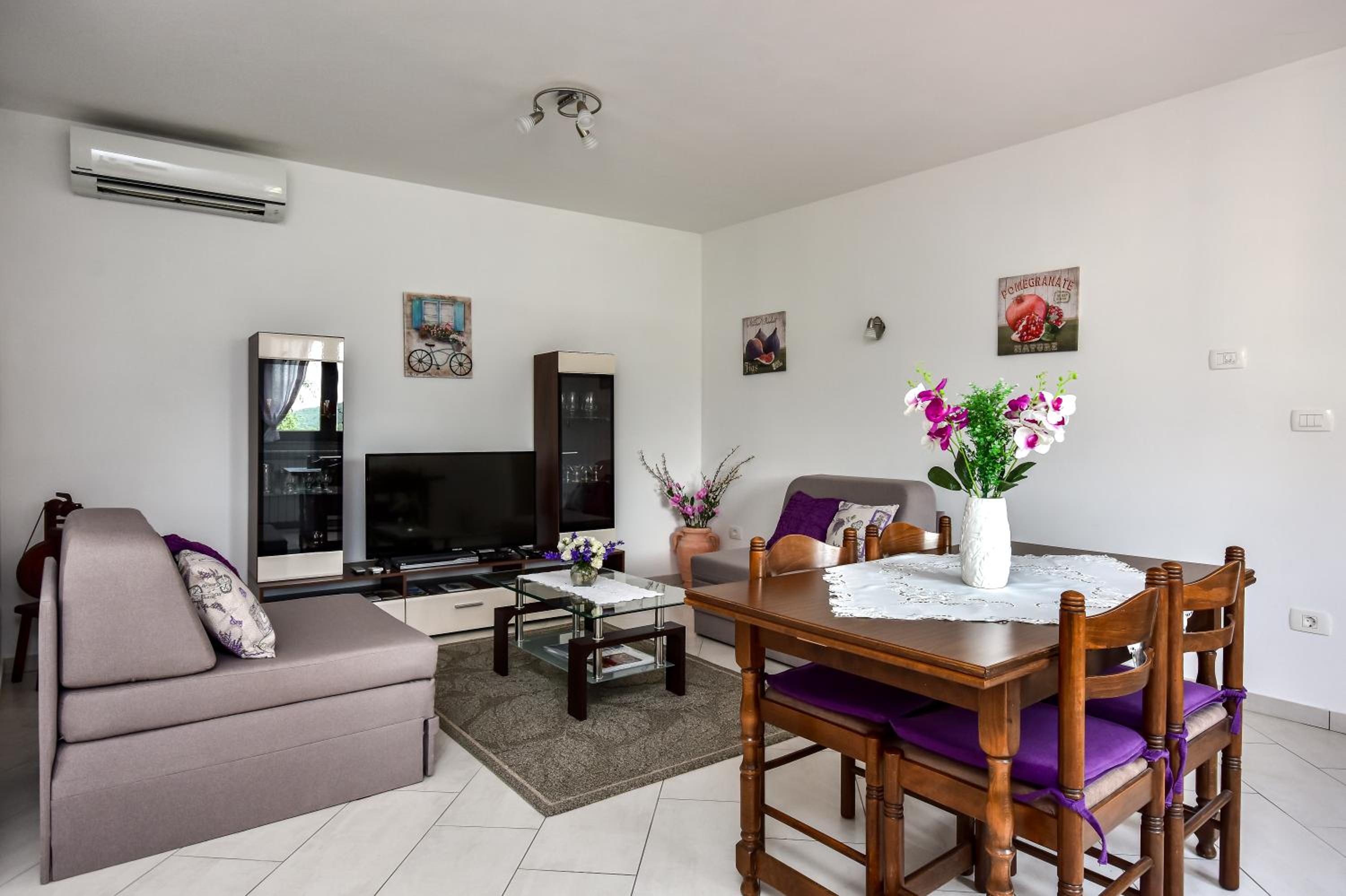 Apartment - Photo 42
