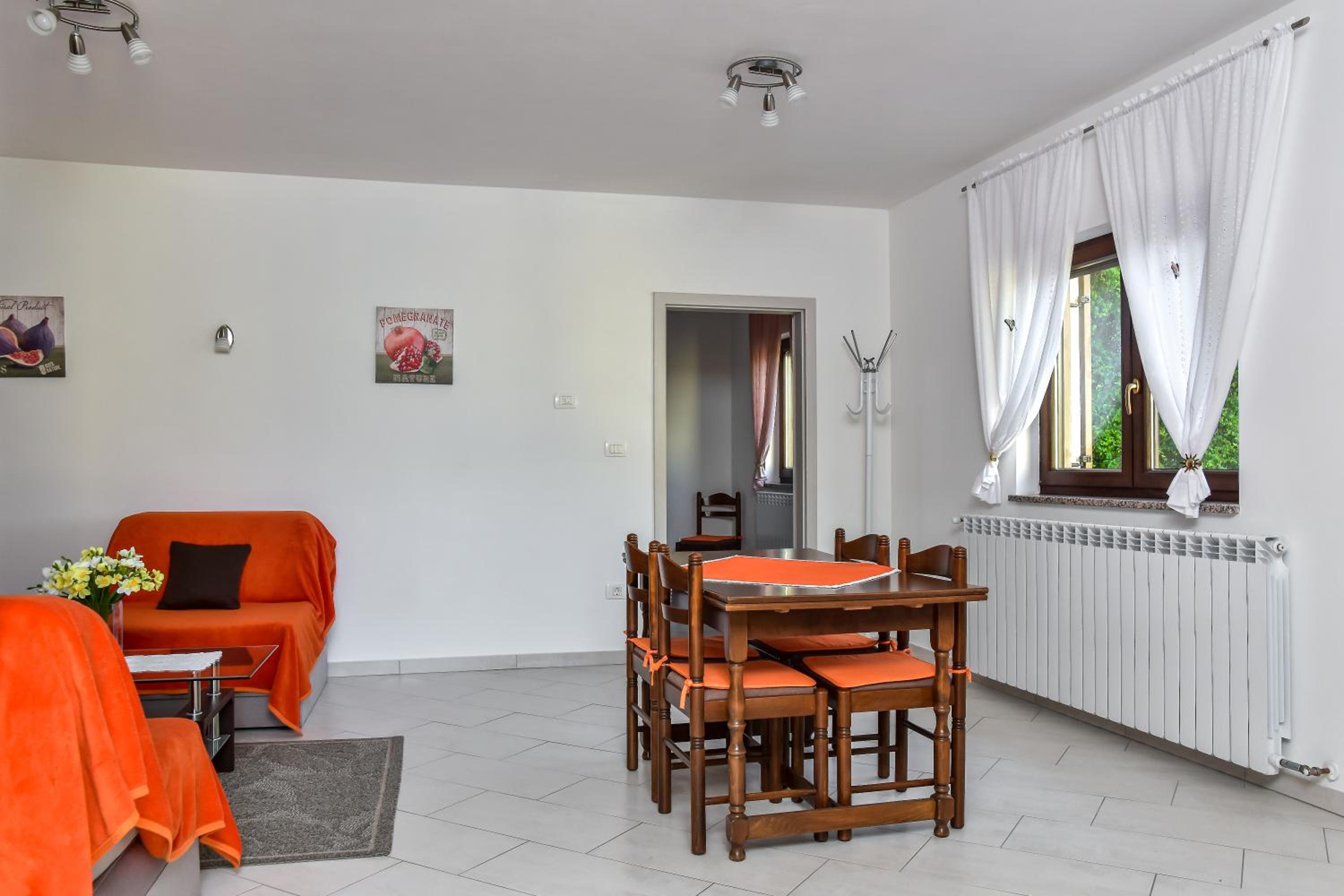 Apartment - Photo 44