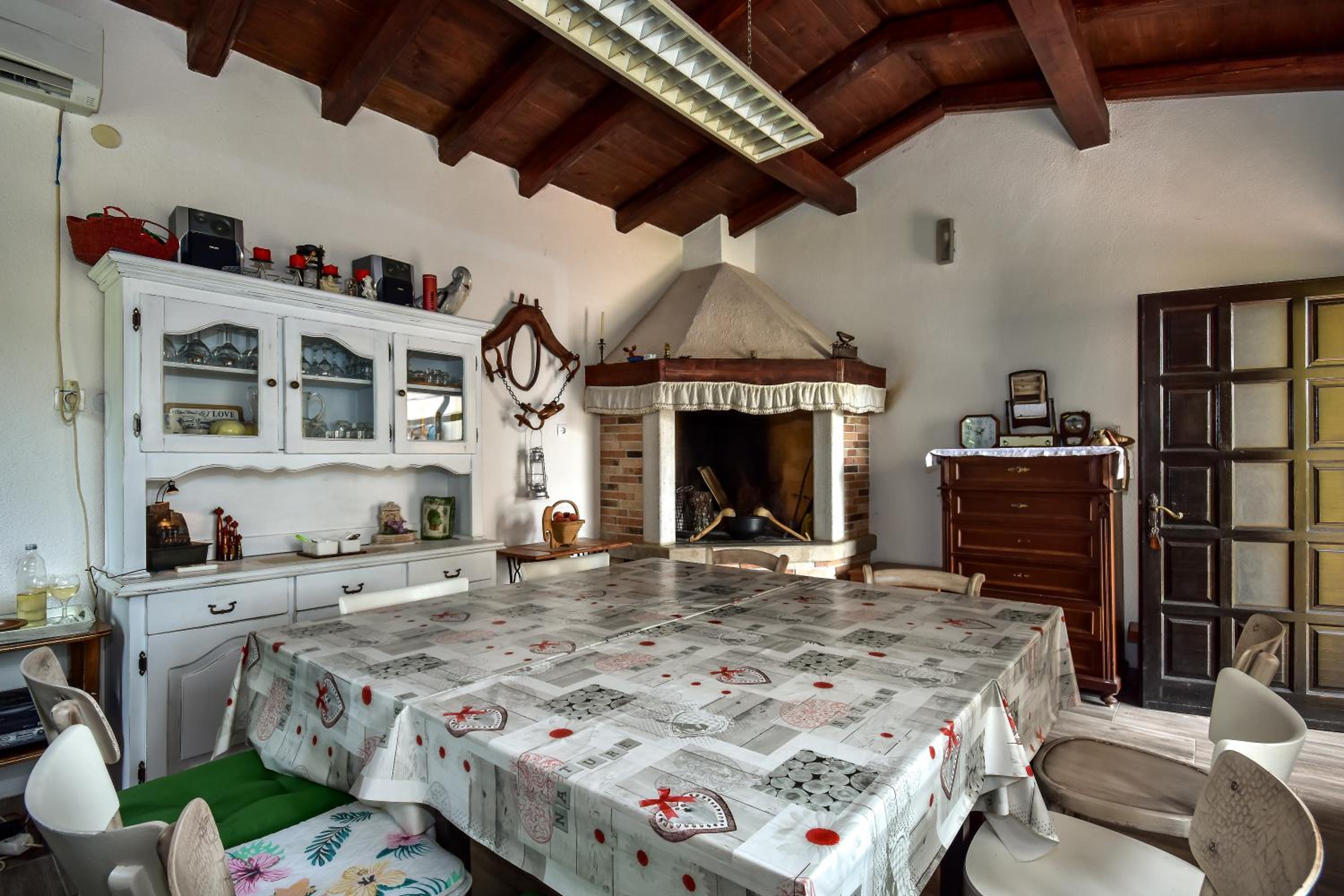 Apartment - Photo 40