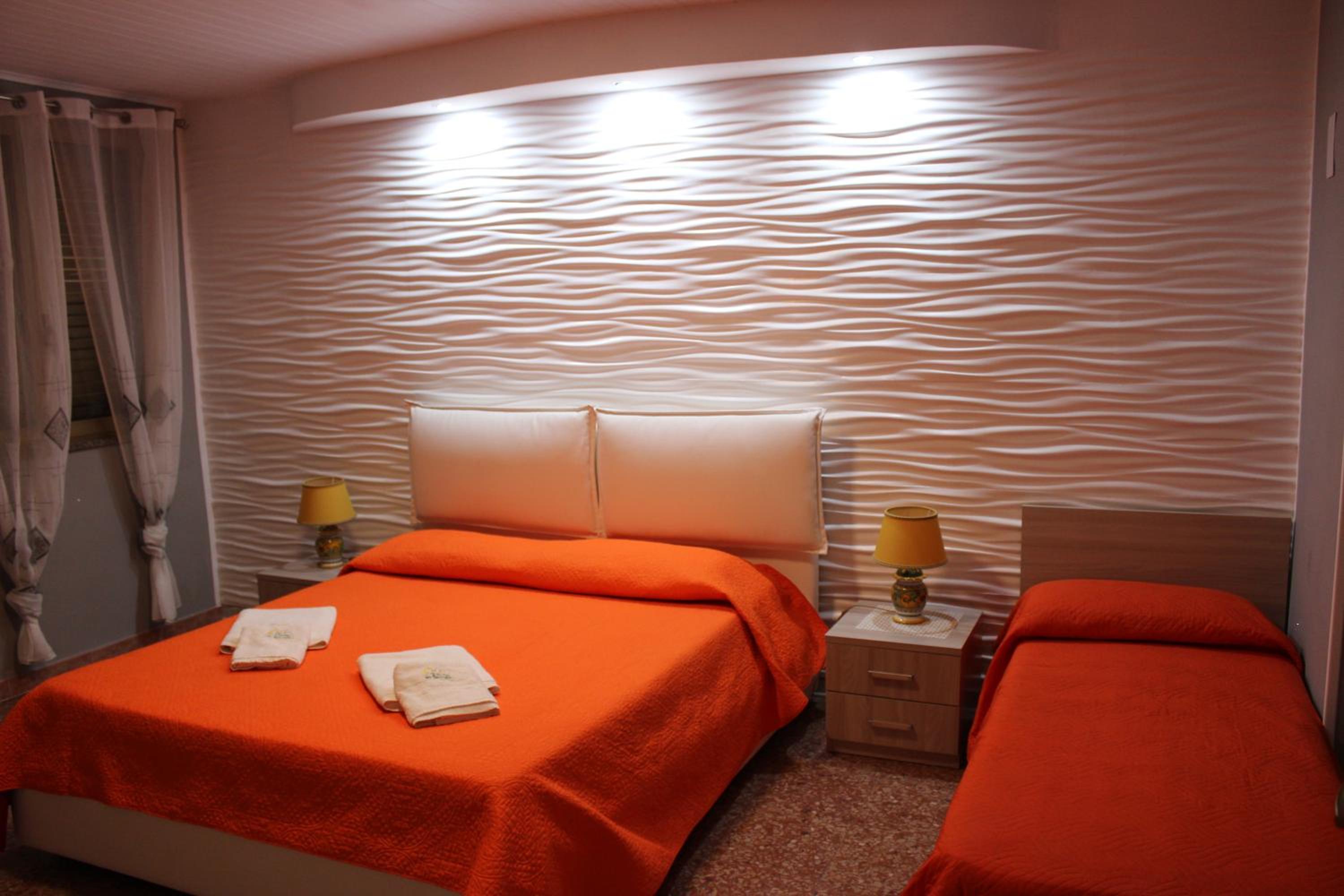 Two-Bedroom Apartment Etna