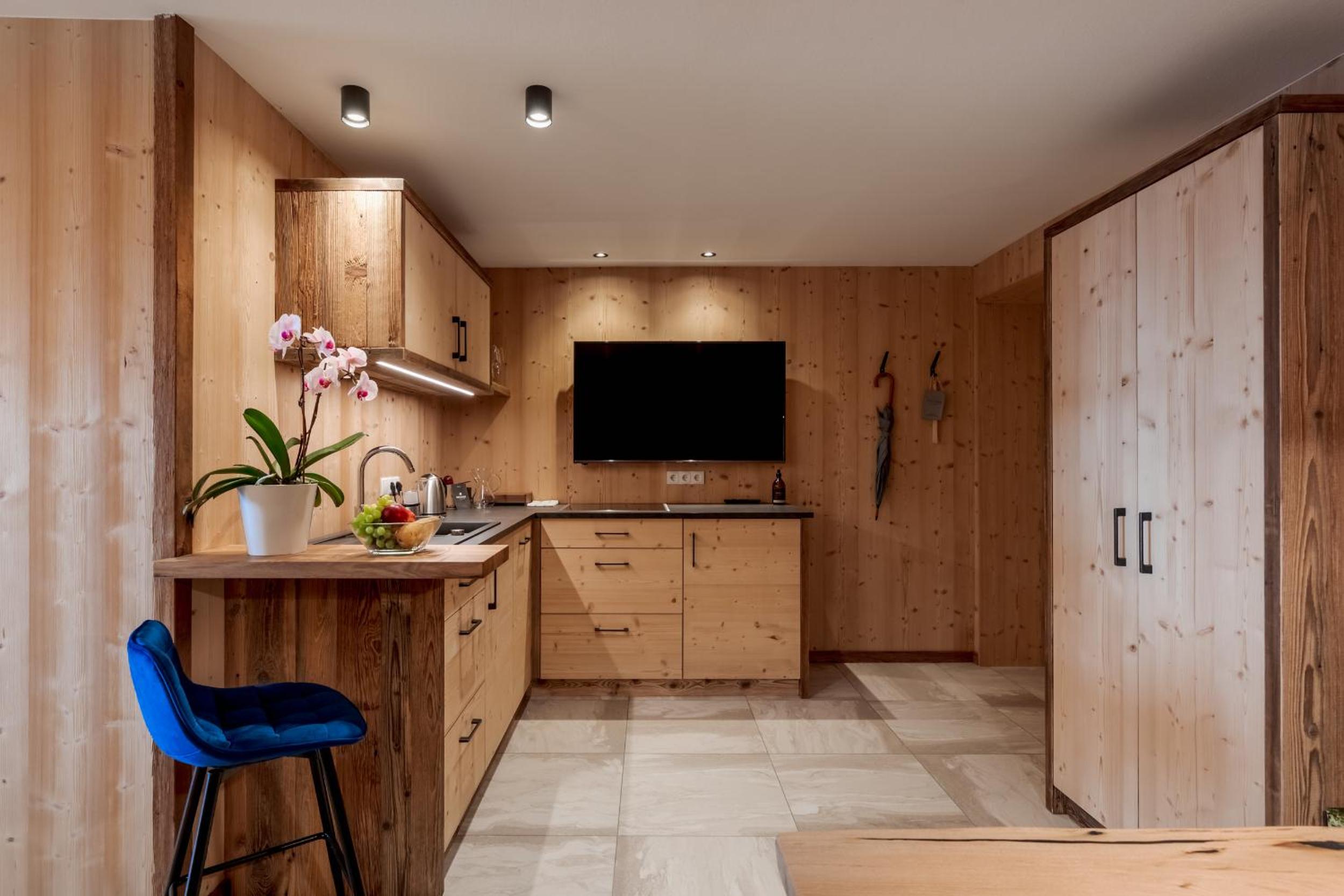 Luxury Lodge - Photo 5