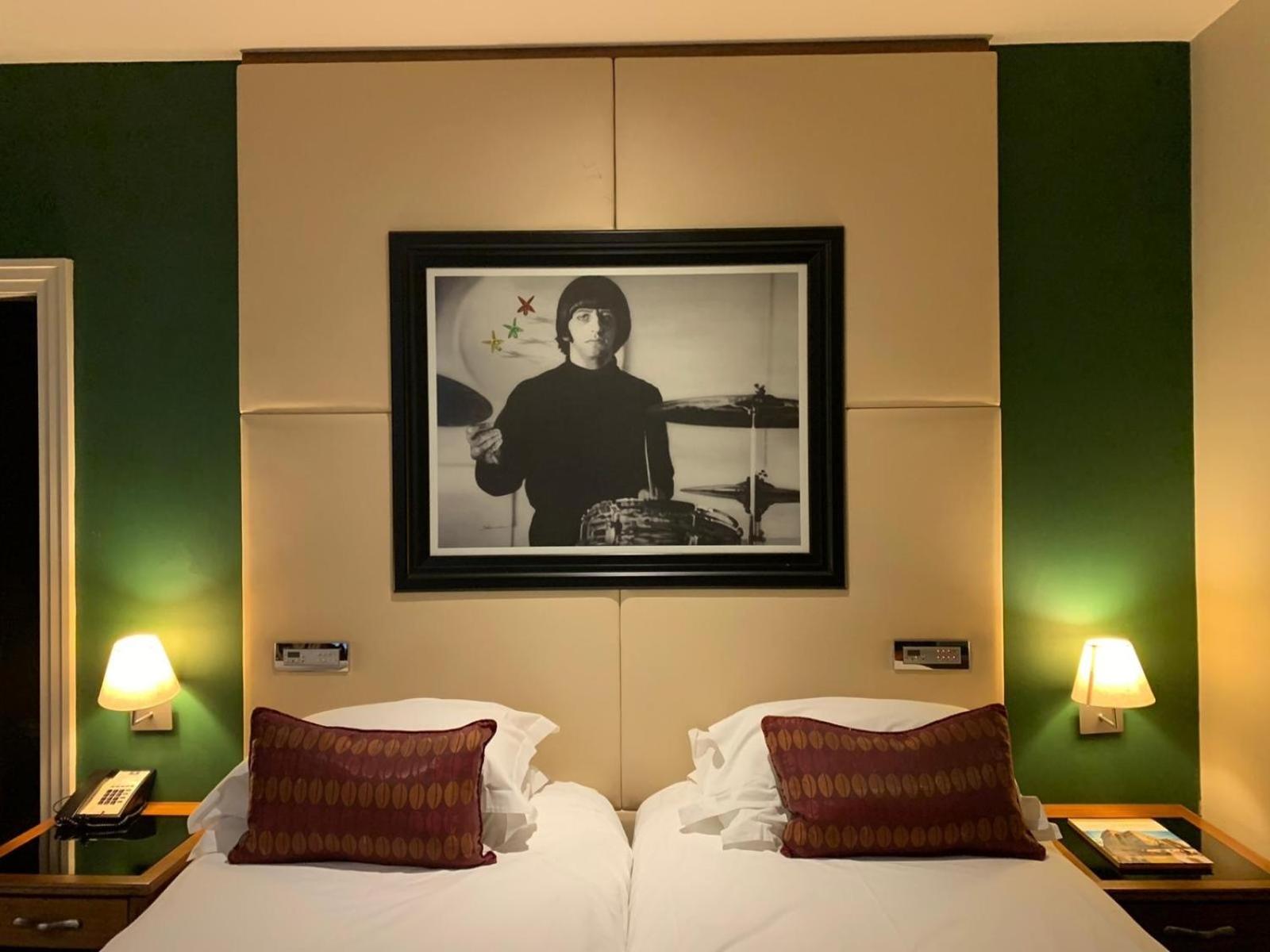 Deluxe Twin Room - Photo 3