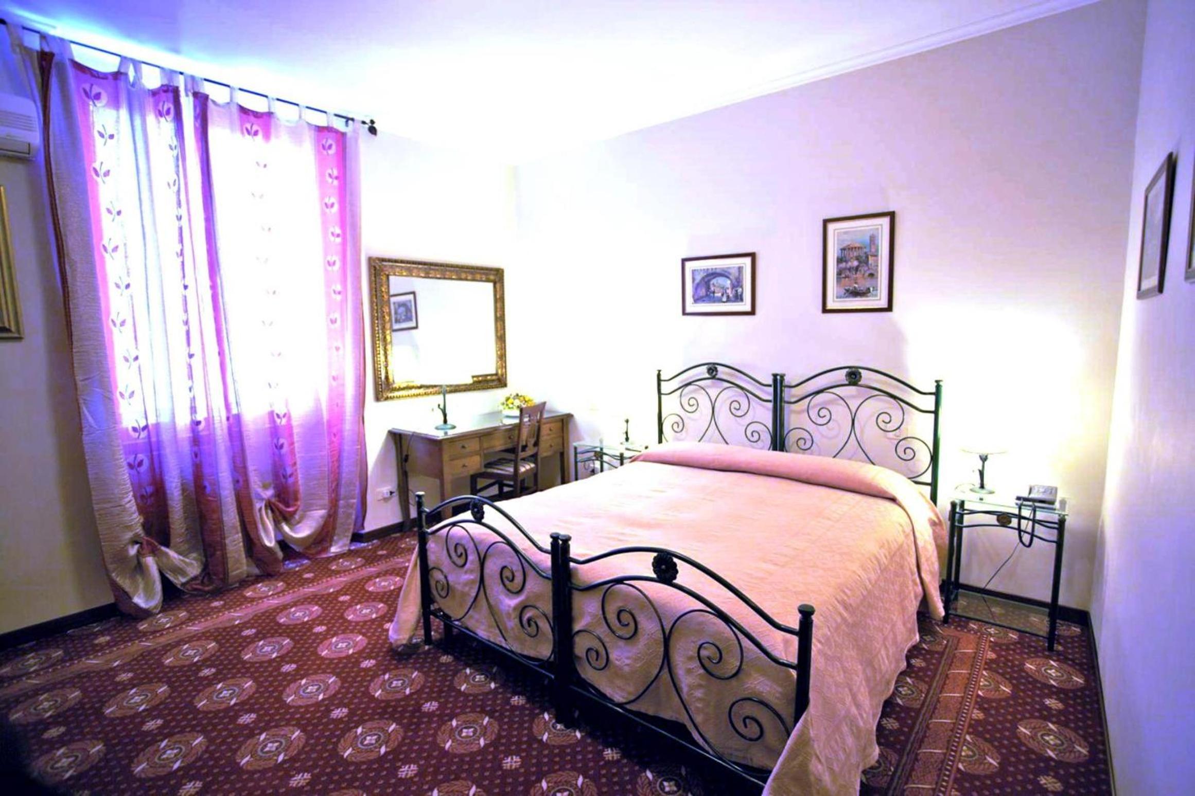 Superior Double or Twin Room - Photo 1