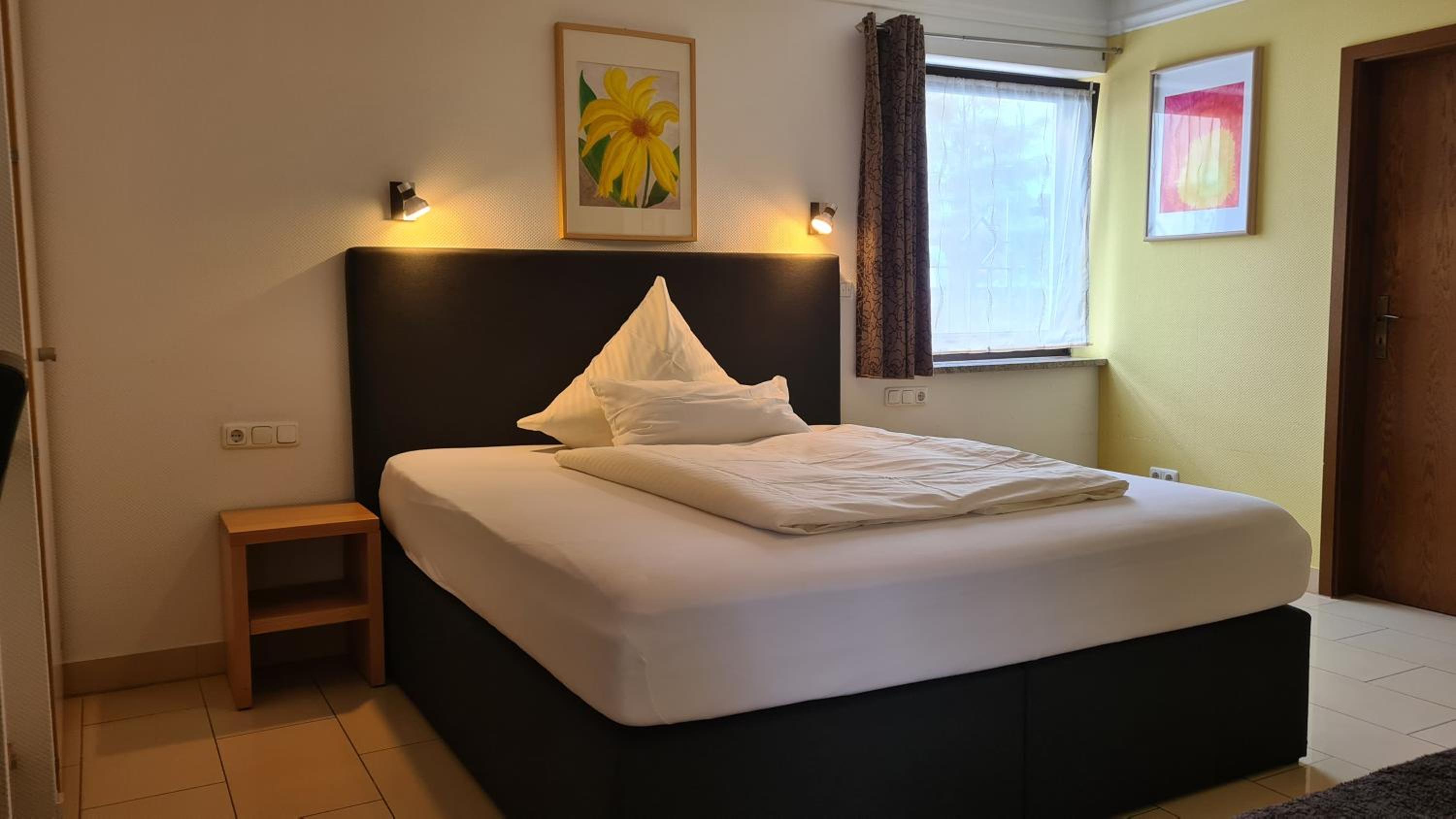 Standard Double Room - Photo 1