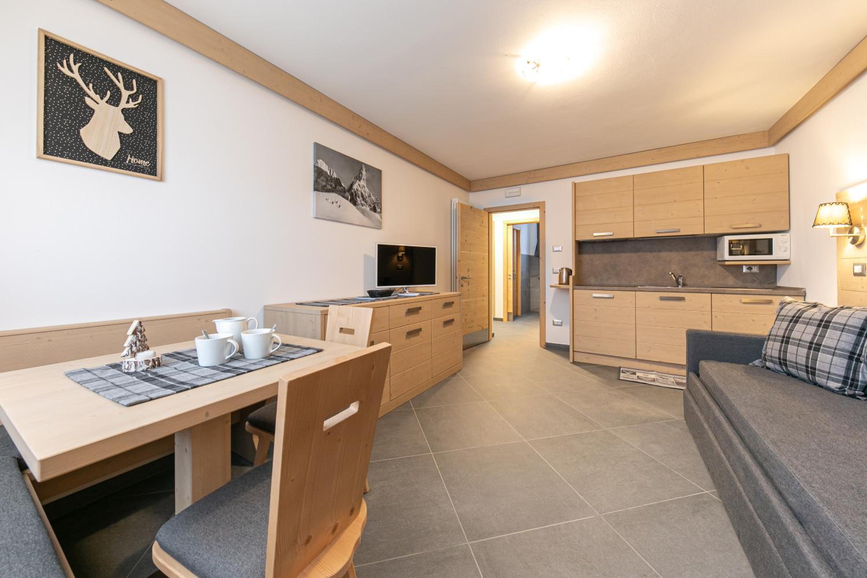 Studio Apartment