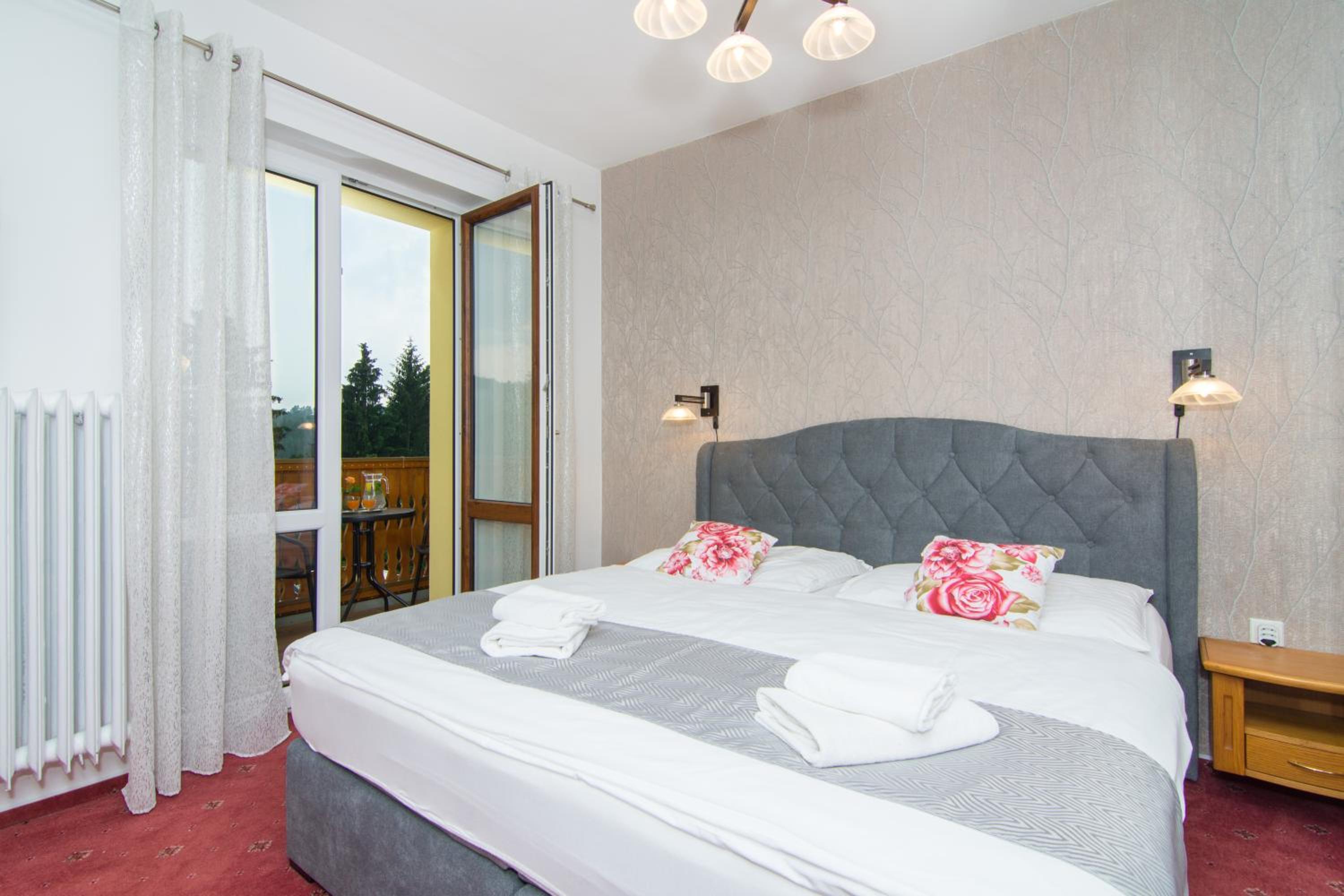 Superior King Suite photo 2