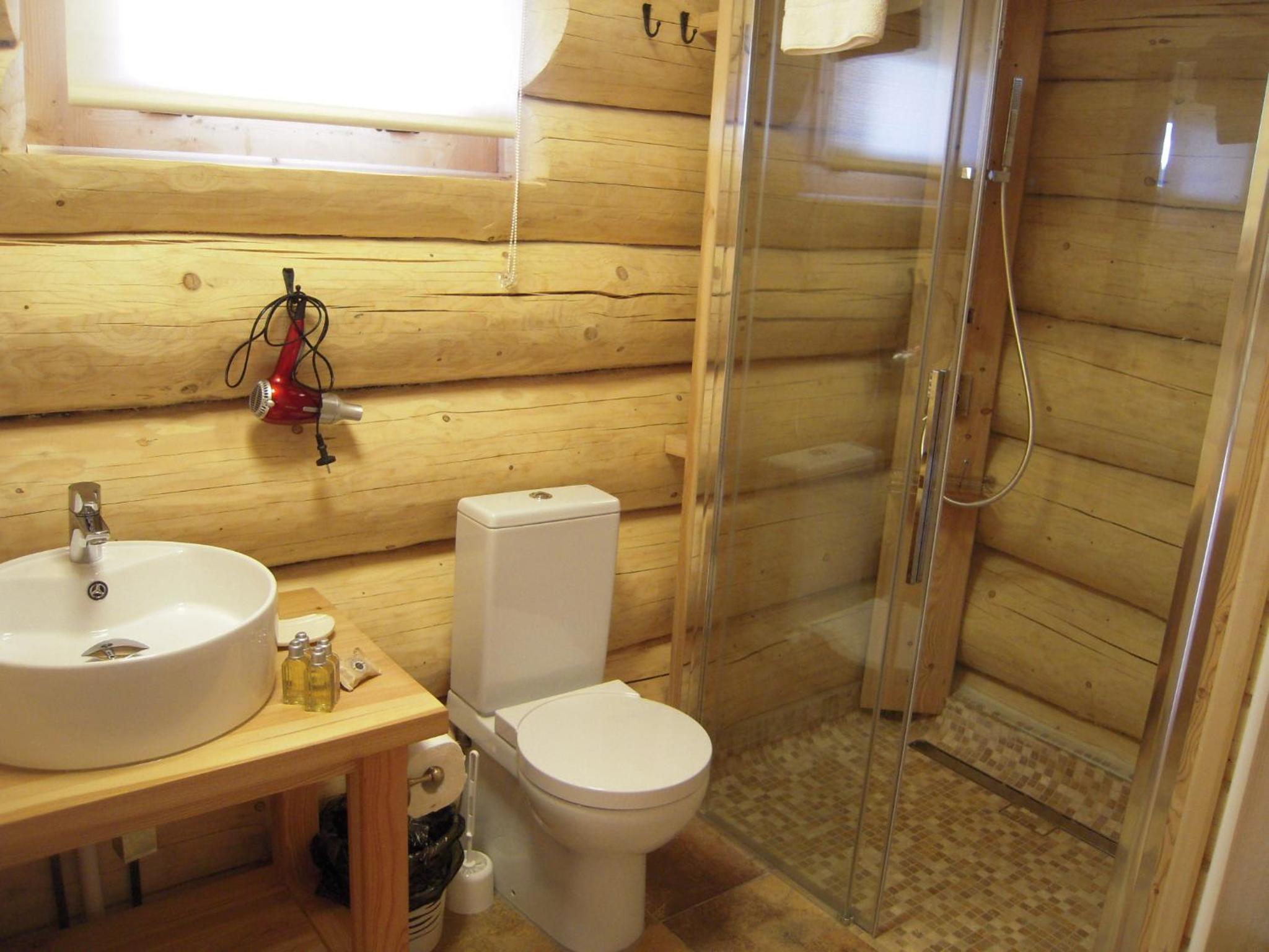 Chalet (5 Adults) photo 3