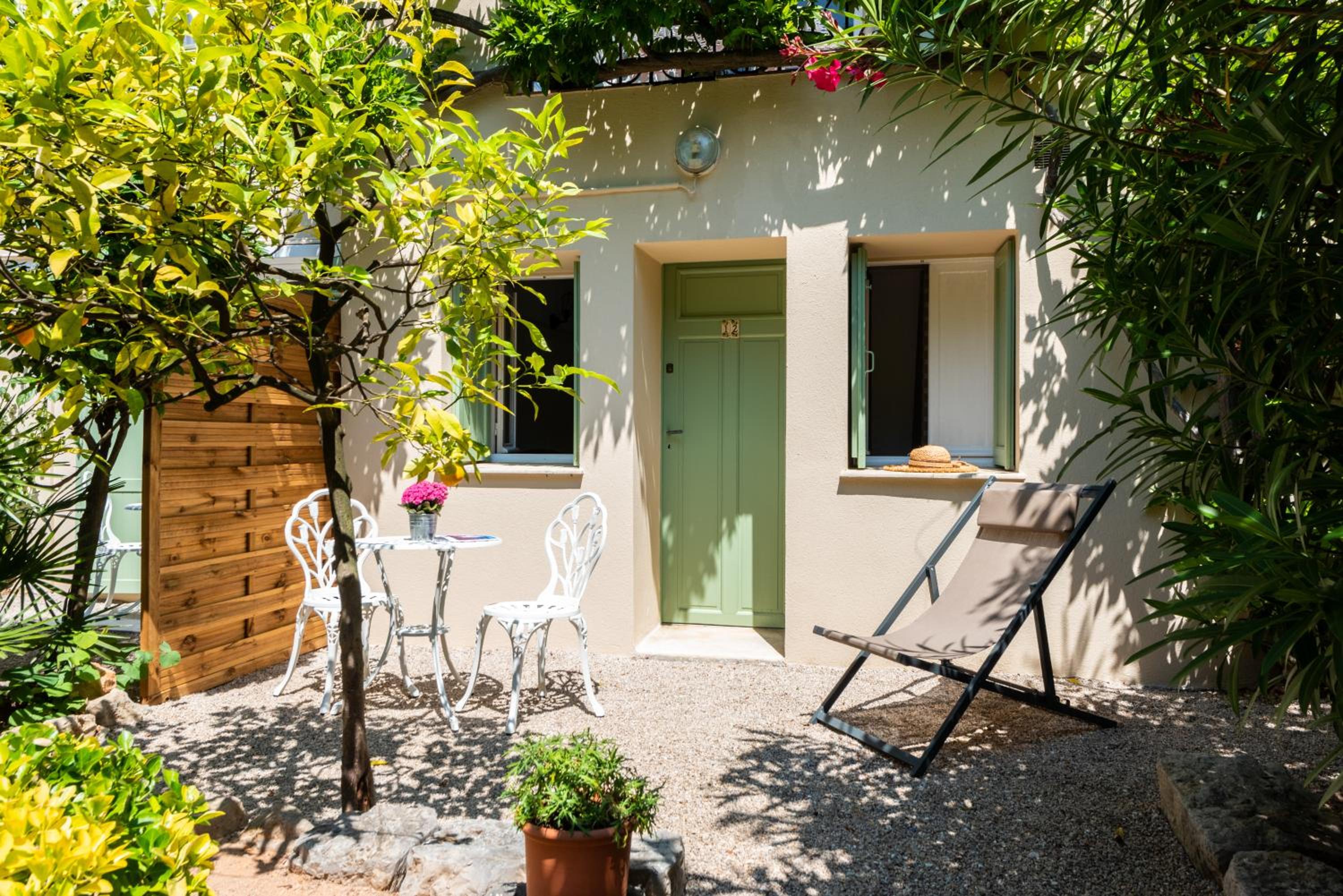 Single Room with Terrace photo 2