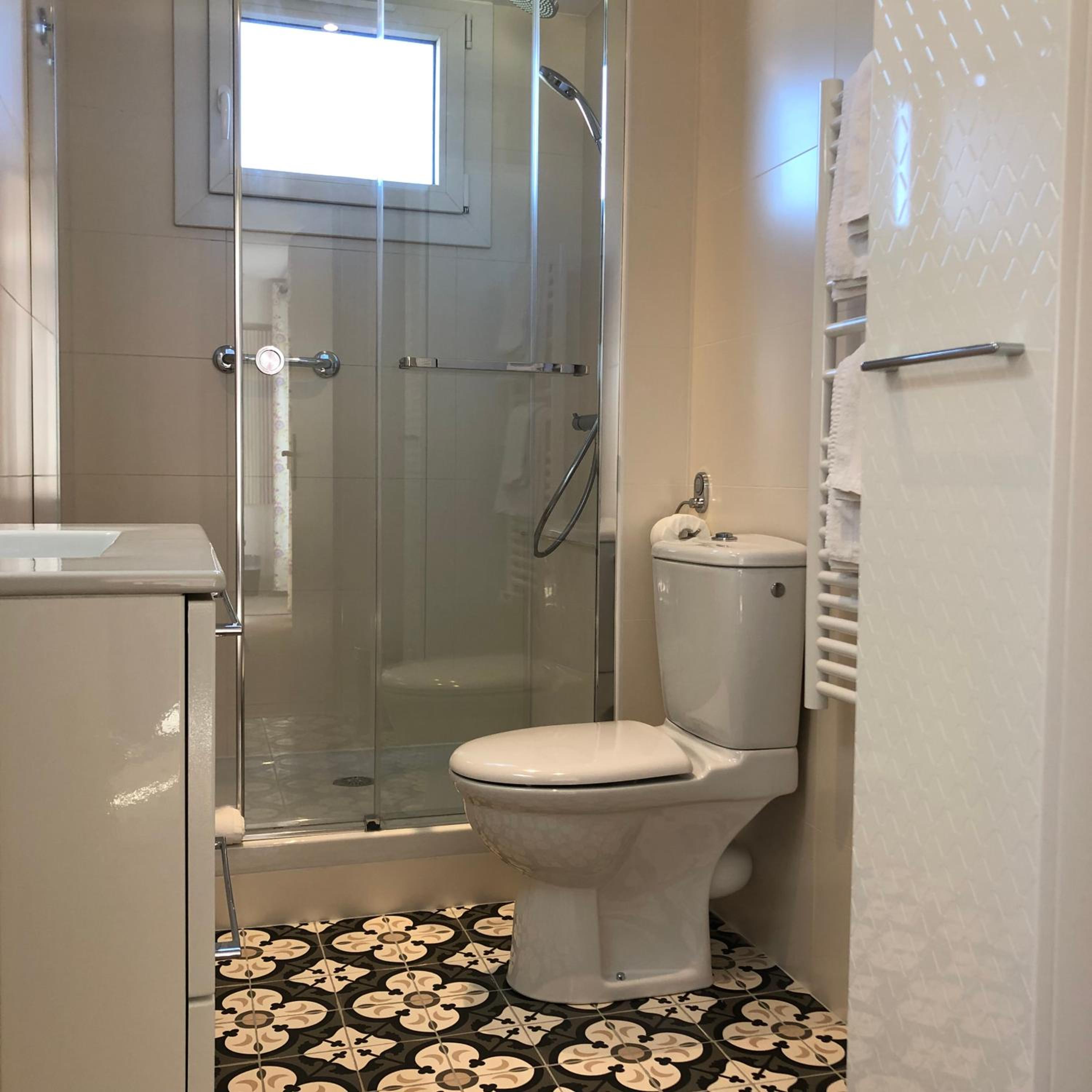 One-Bedroom Suite with Sea View photo 2