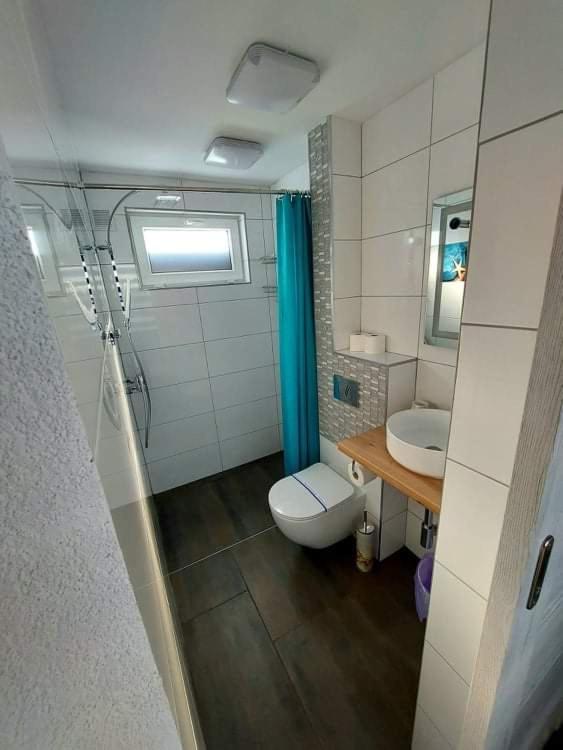 Apartment photo 2