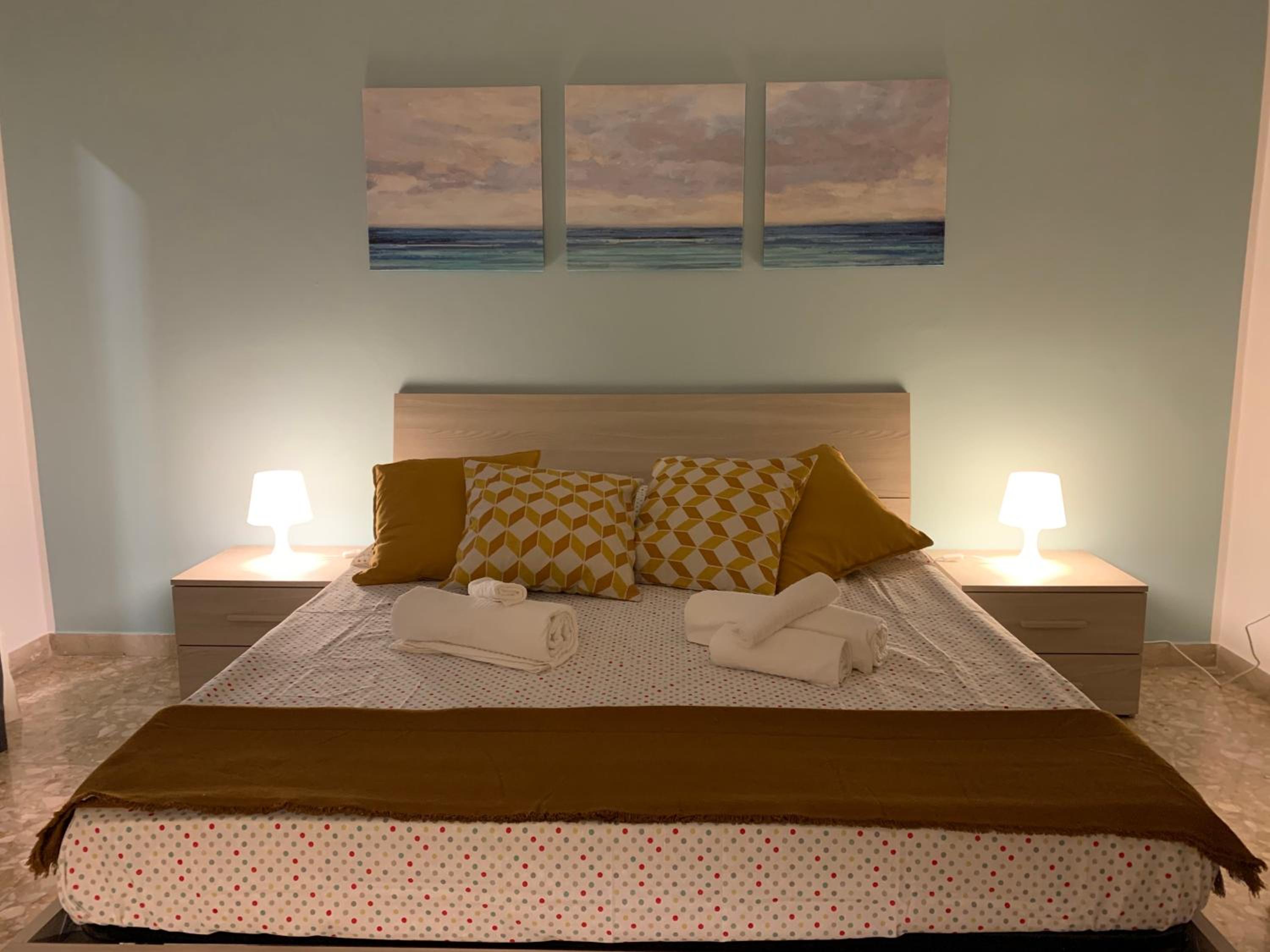 Large Double Room photo 1