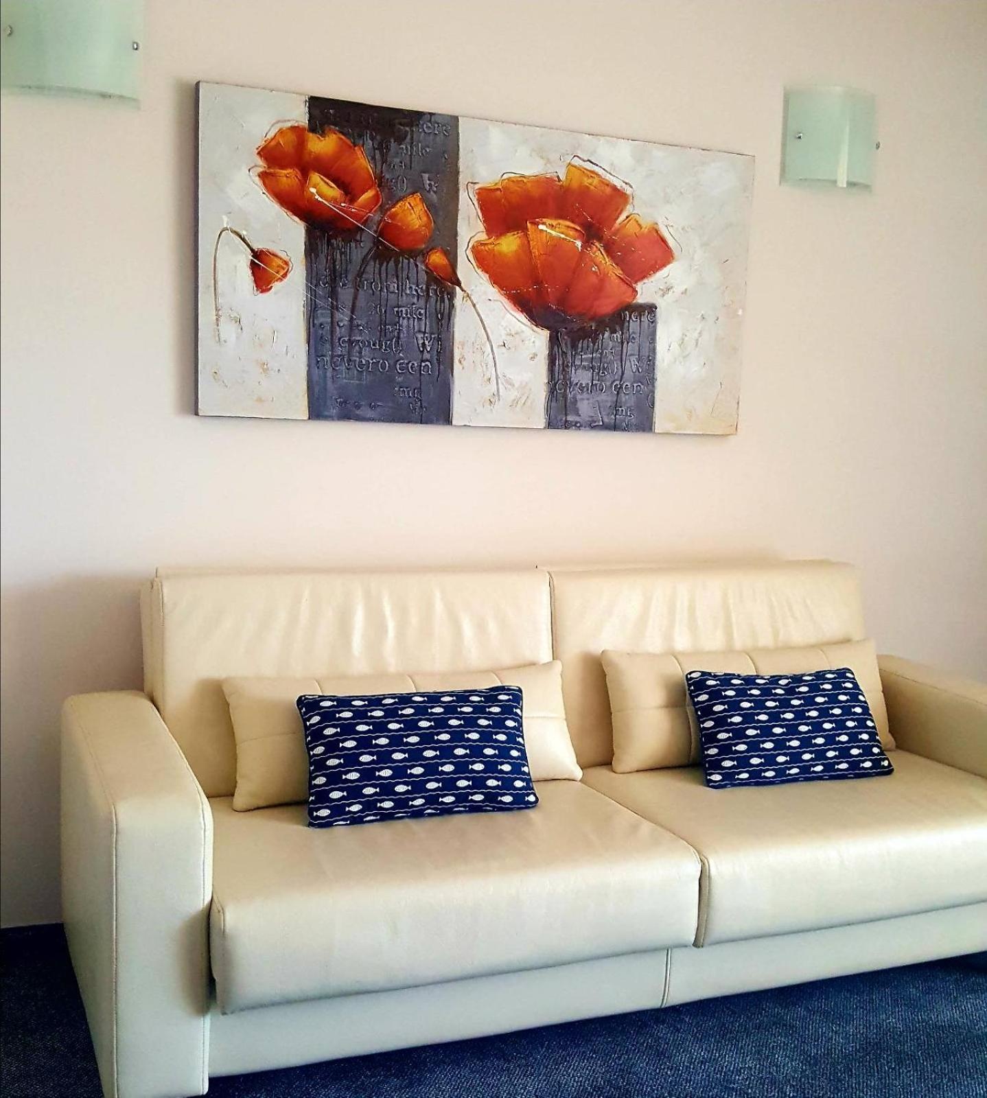 Apartment photo 1
