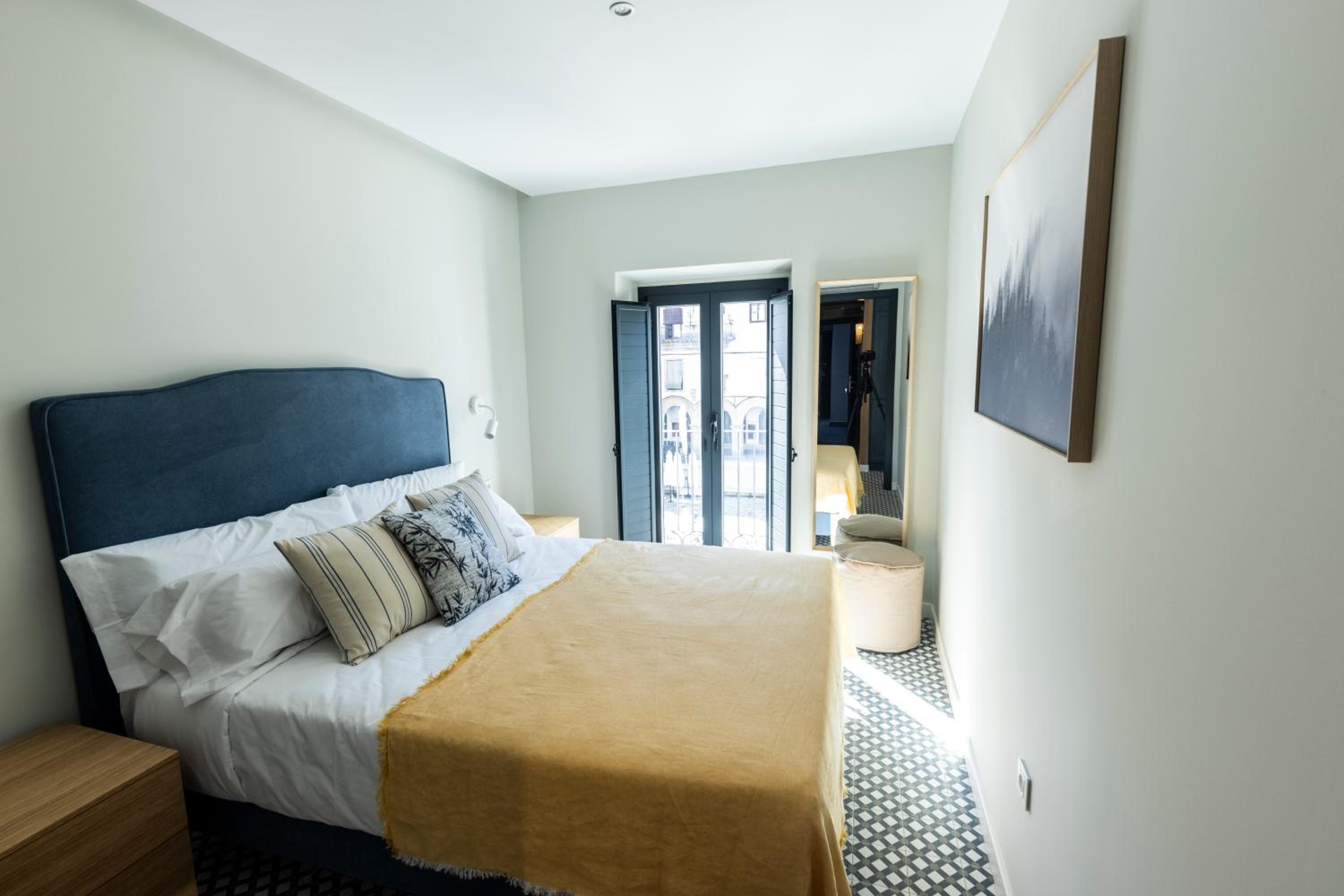 Studio Apartment - Photo 5
