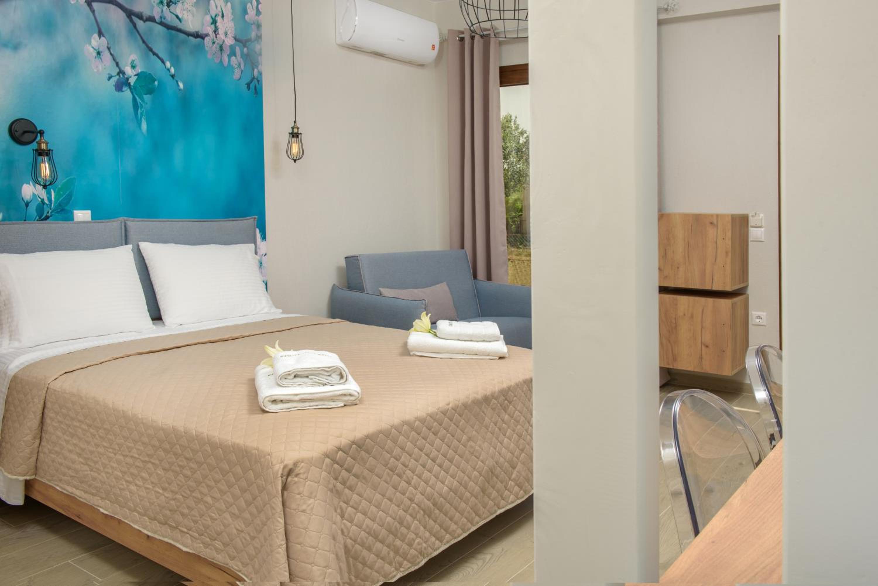 Triple Room with Balcony photo 3