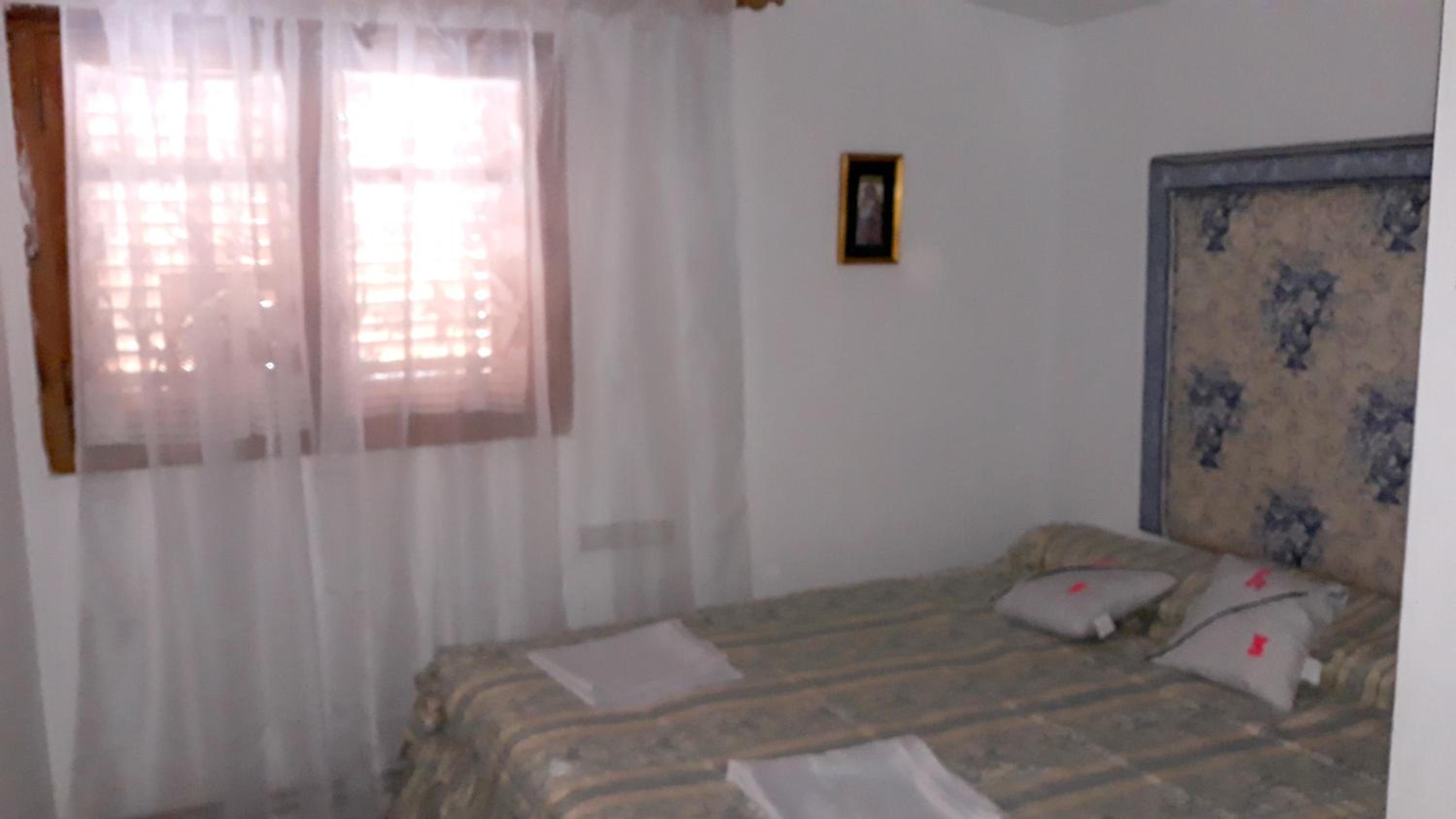 Five-Bedroom Villa photo 2