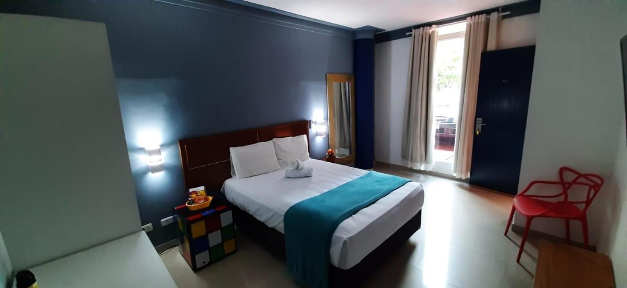 Suite with Garden View