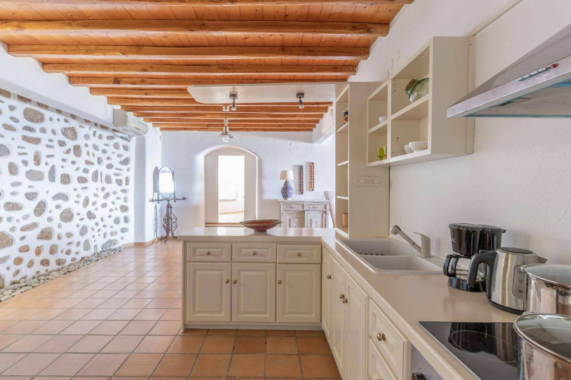 2 Bedroom Suite with Private Pool & Sea View photo 2