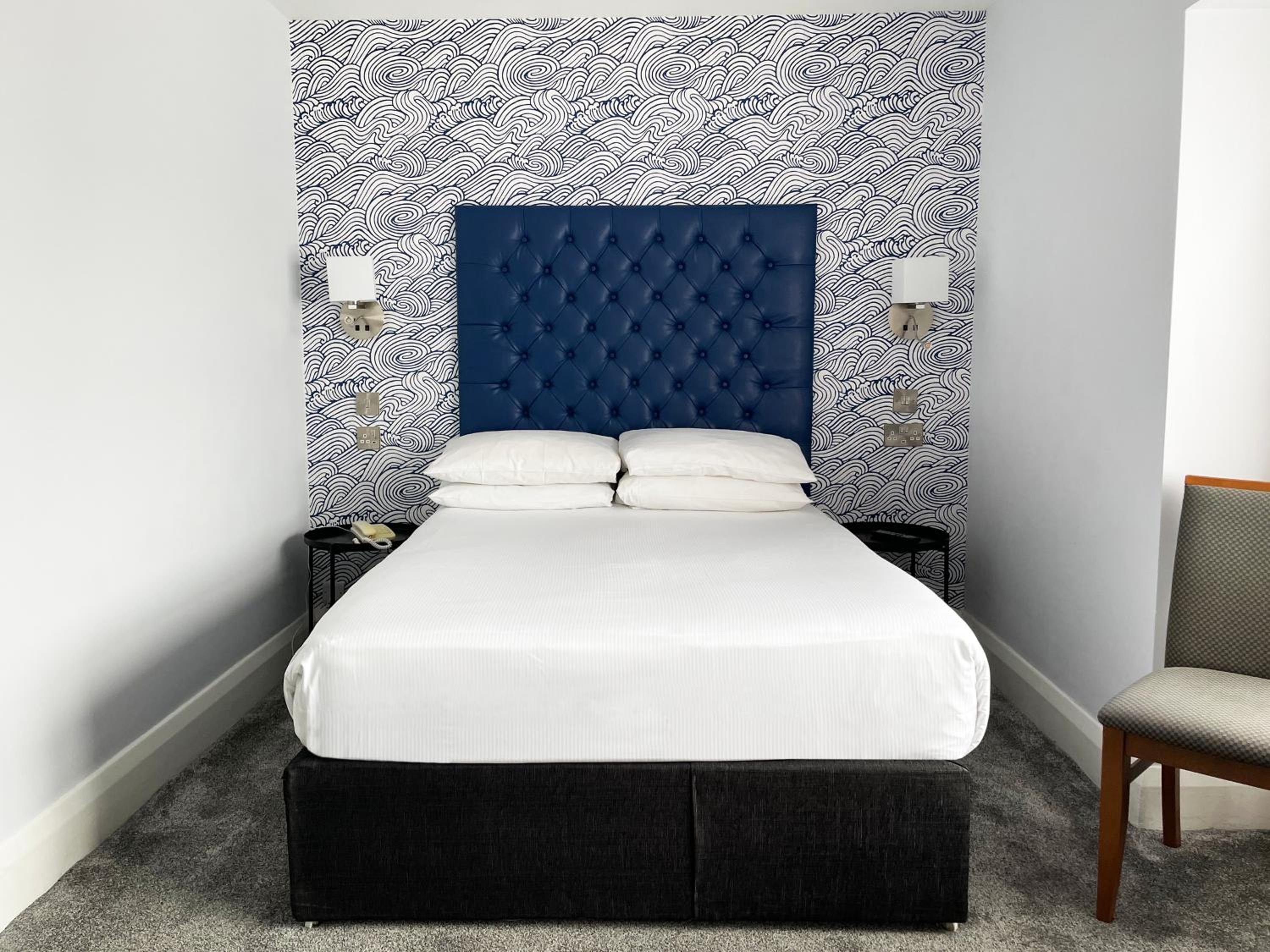 Standard Double Room - Photo 7