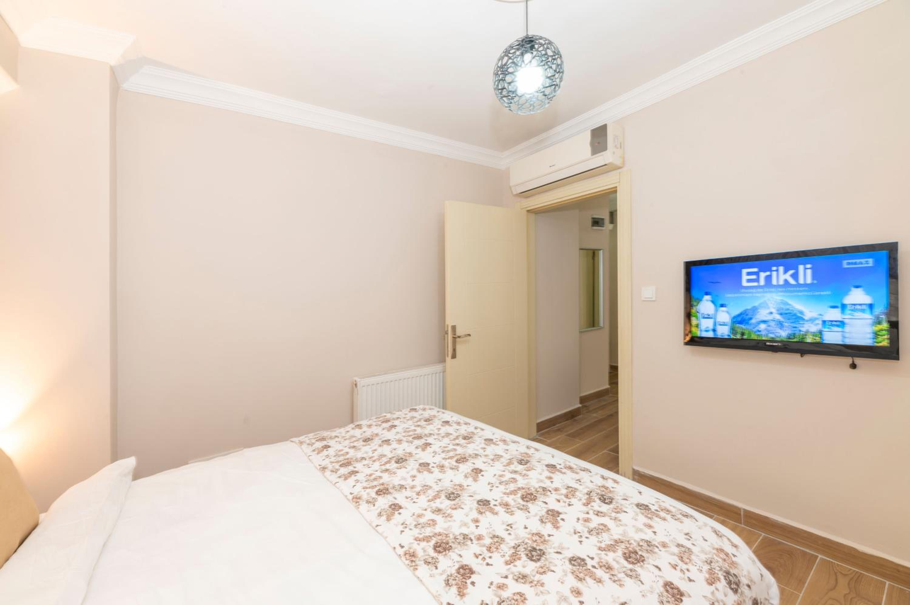 Standard Triple Room photo 2