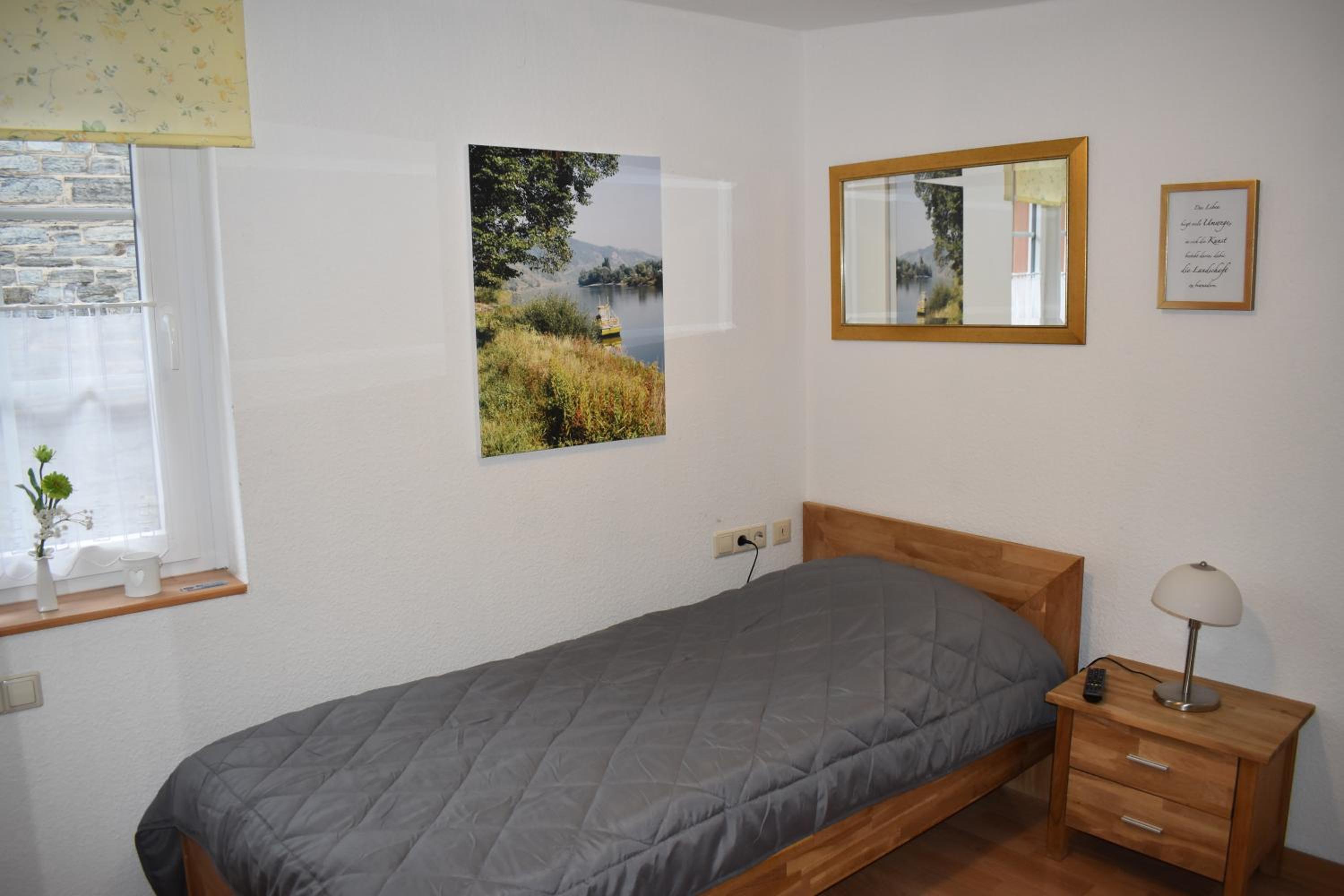 Single Room photo 1