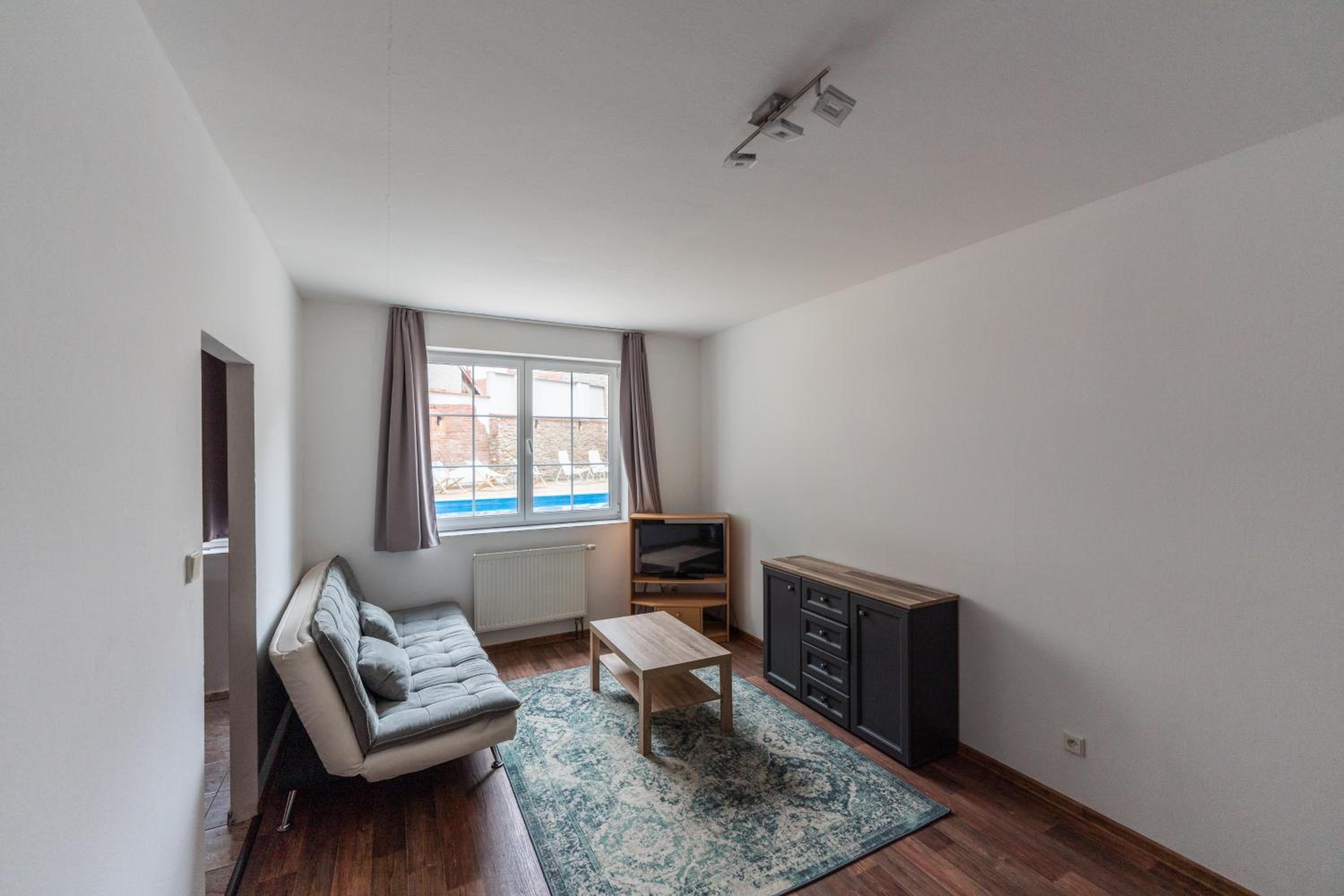 Family Room with Garden View photo 1