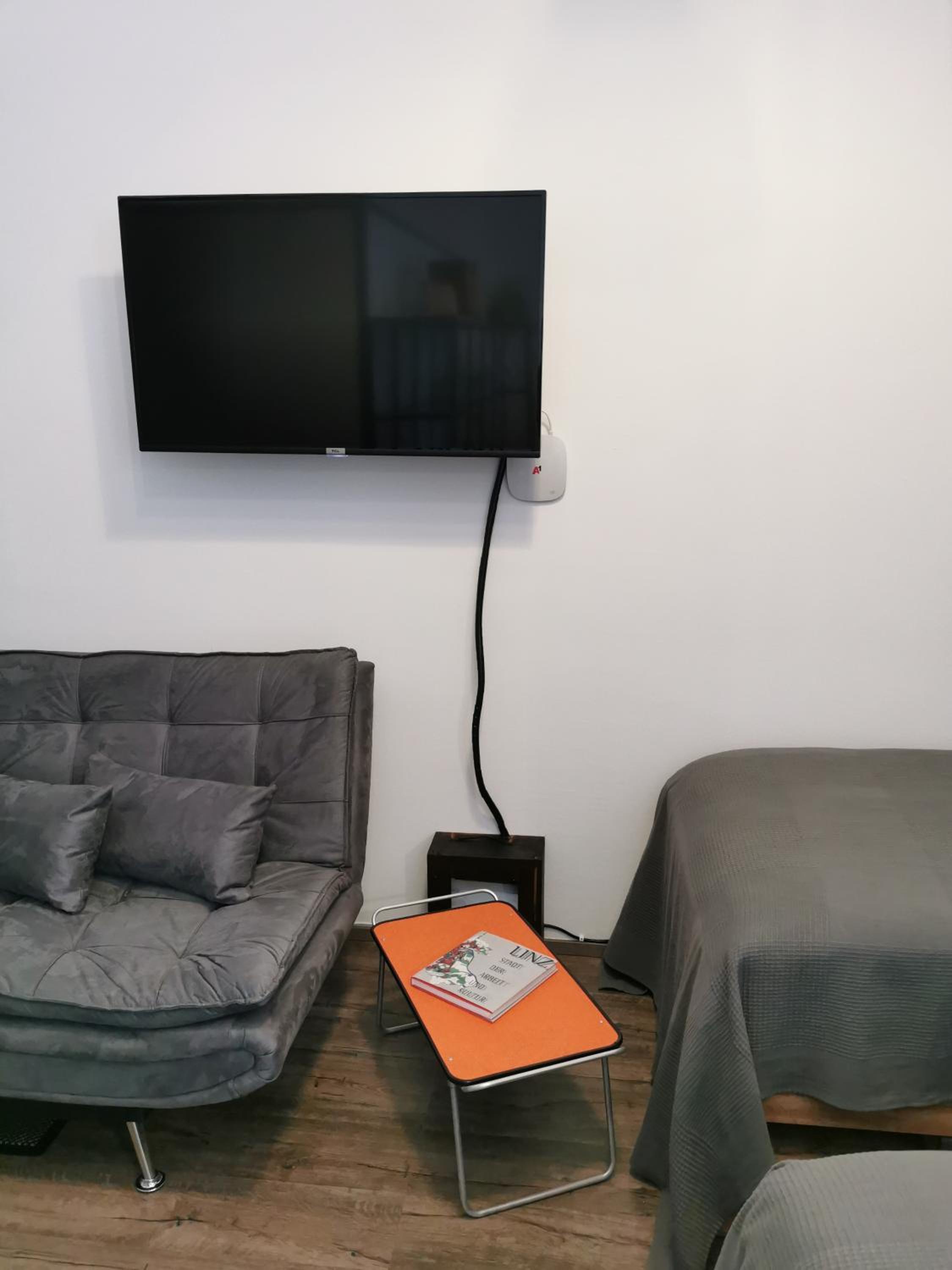 Studio Apartment - Photo 10