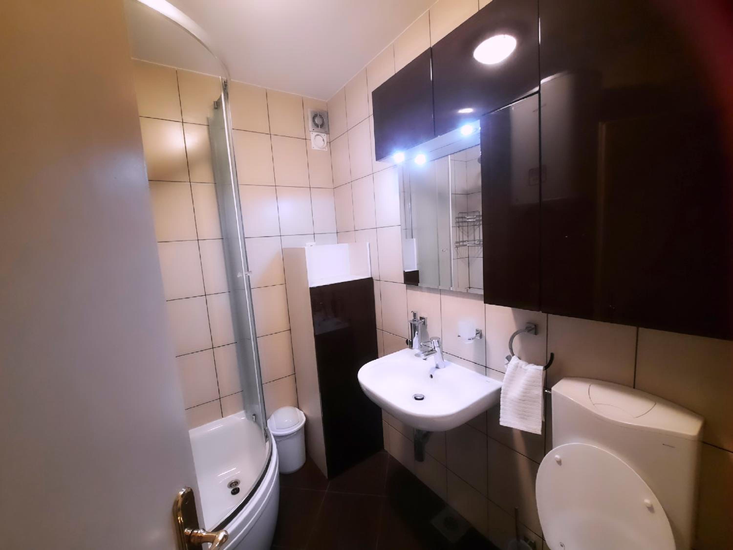 Two-Bedroom Apartment - Photo 13