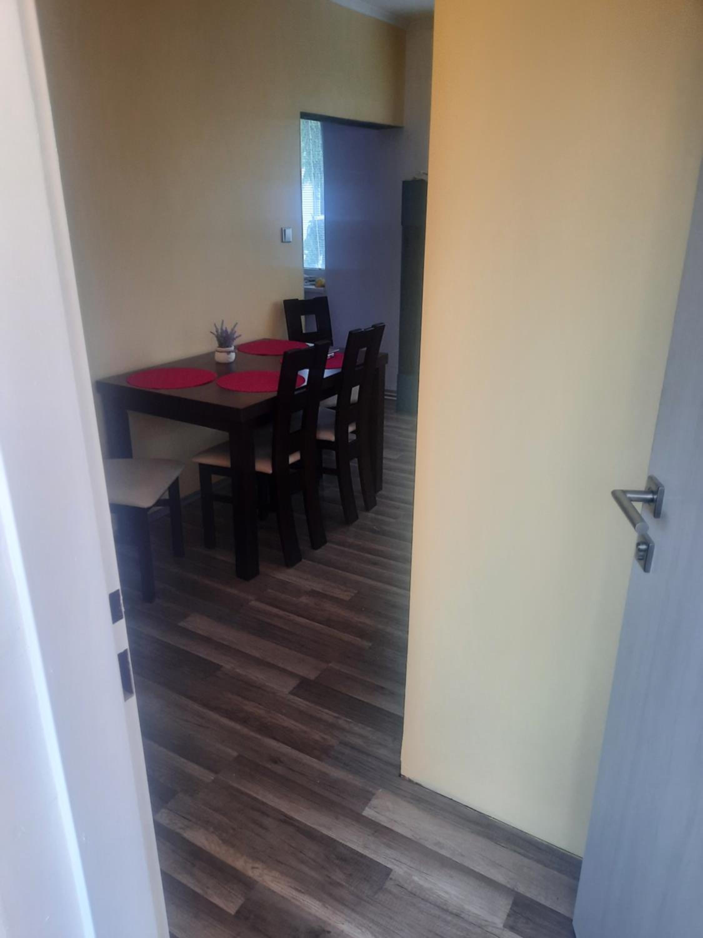 One-Bedroom Apartment - Photo 40