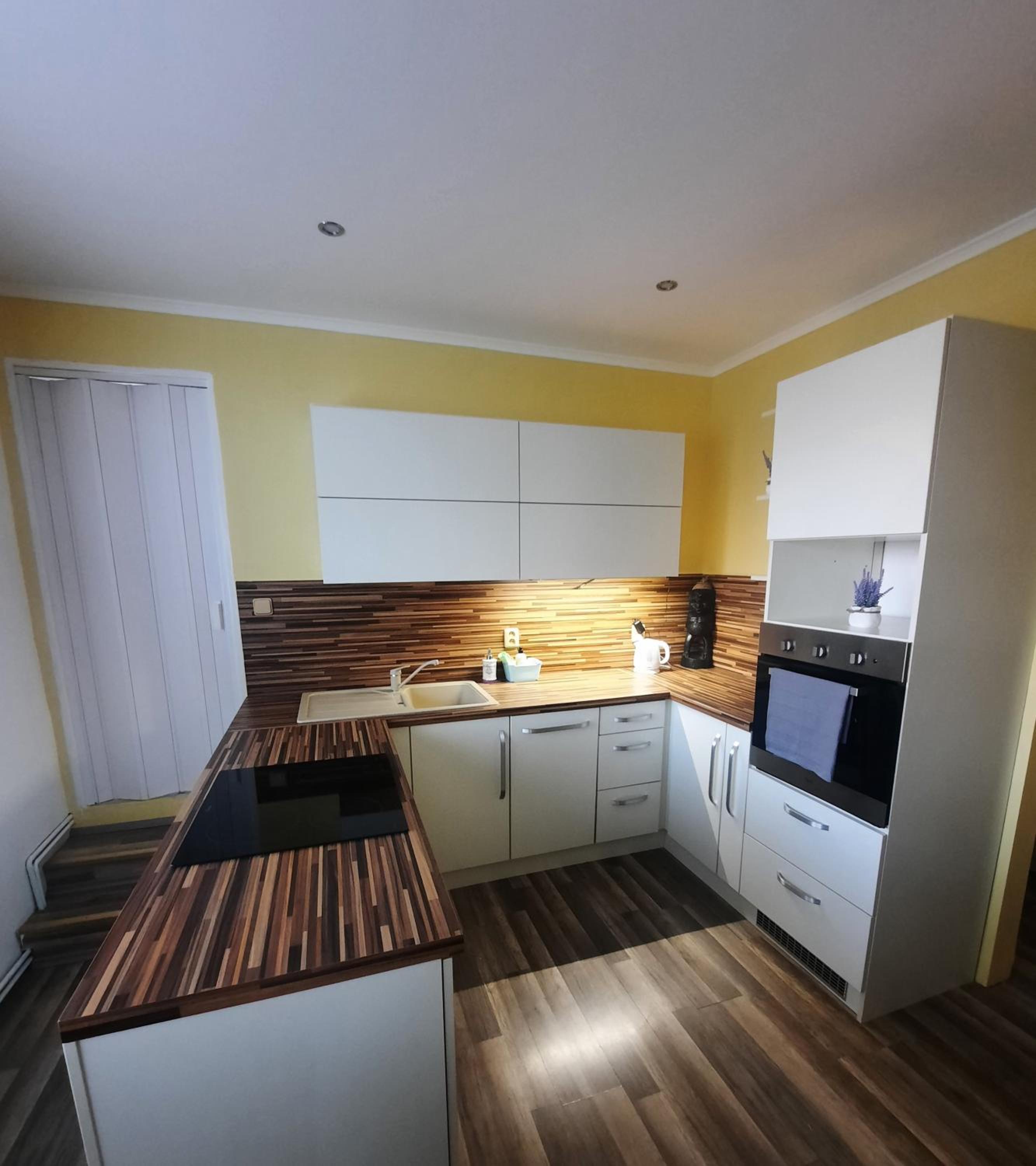 One-Bedroom Apartment - Photo 31